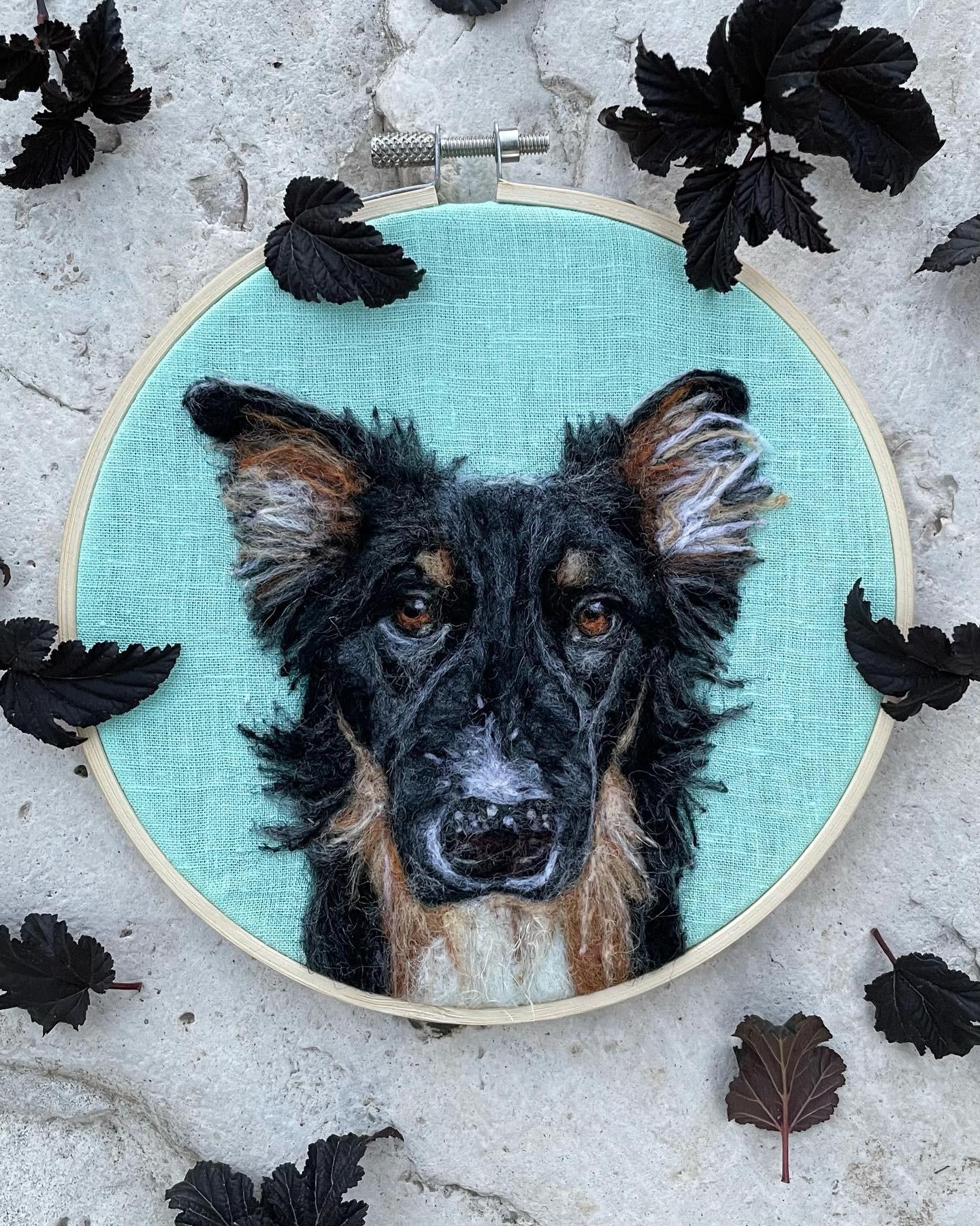 Needle felted dog portrait. First time, learned lots! r/Needlefelting