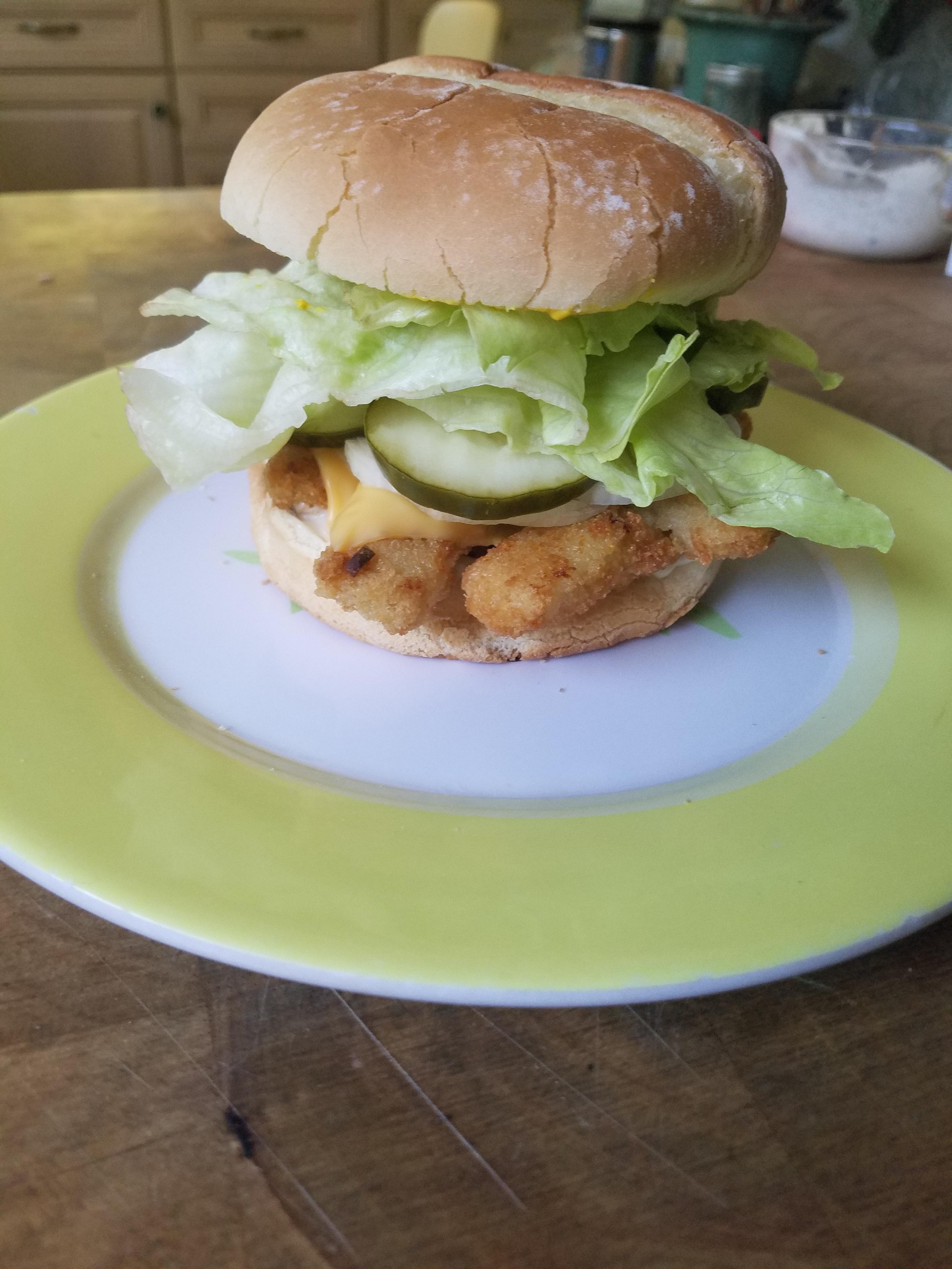Just made this fish stick sandwich deluxe! Tartar sauce, fish sticks