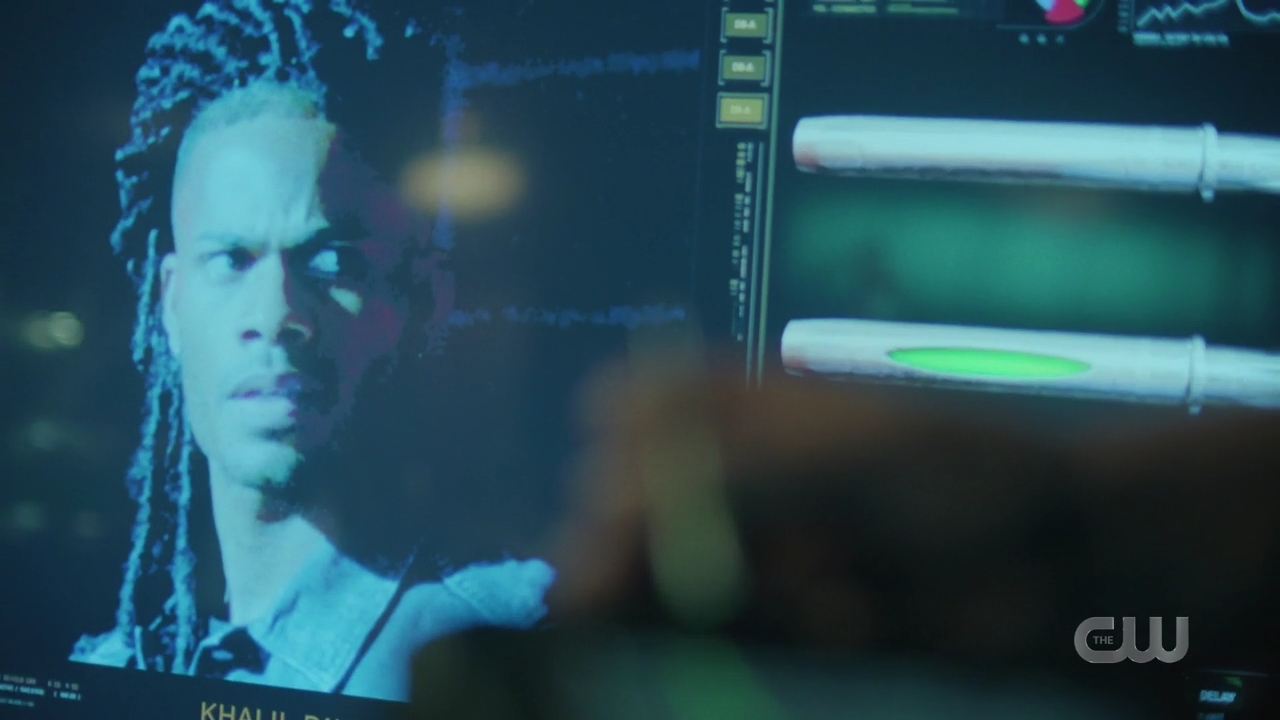 Spoiler. How did Gambi not know this is Kali? r/BlackLightning