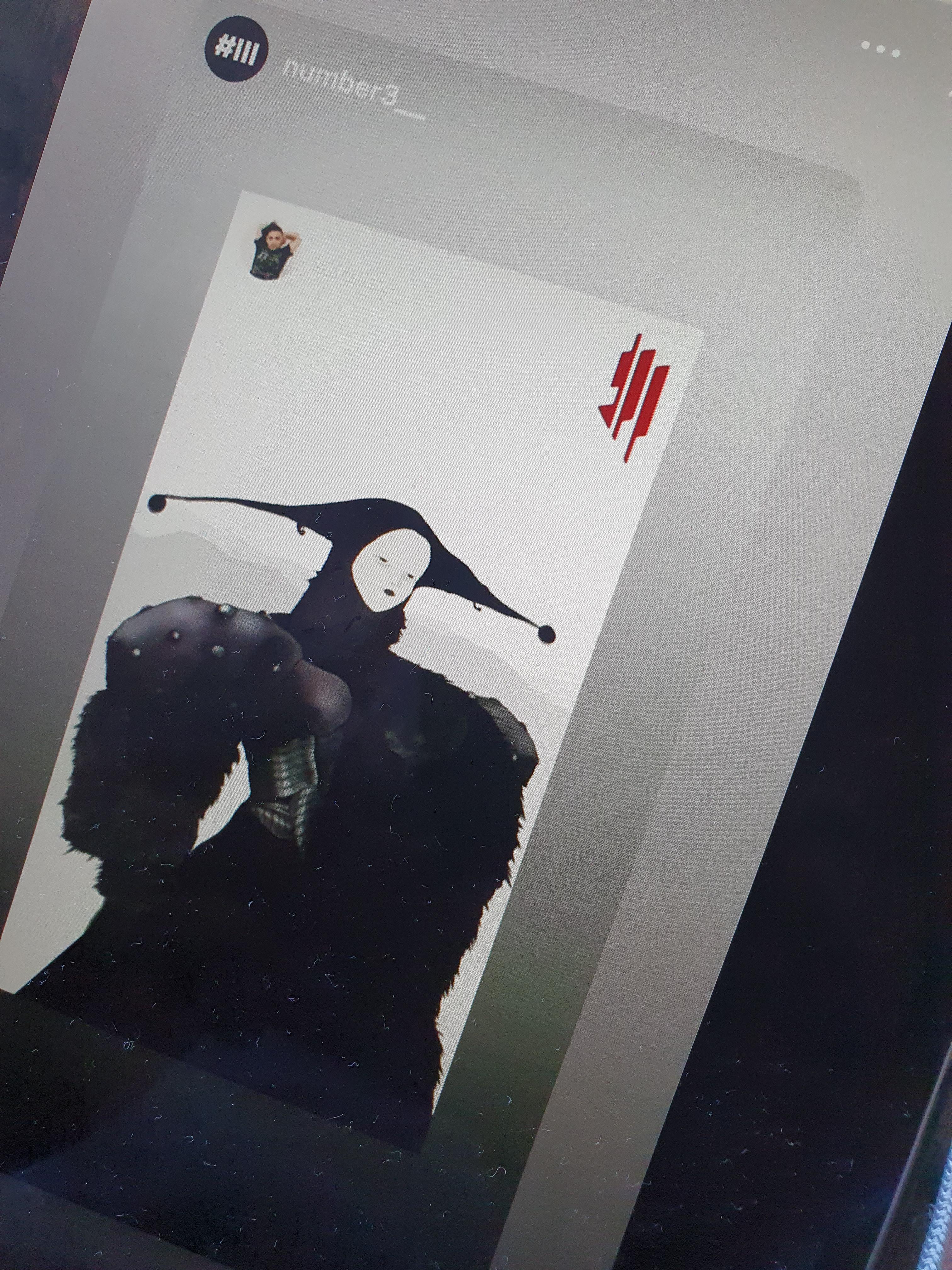 Paul Nicholson some sort of branding for skrillex r/aphextwin