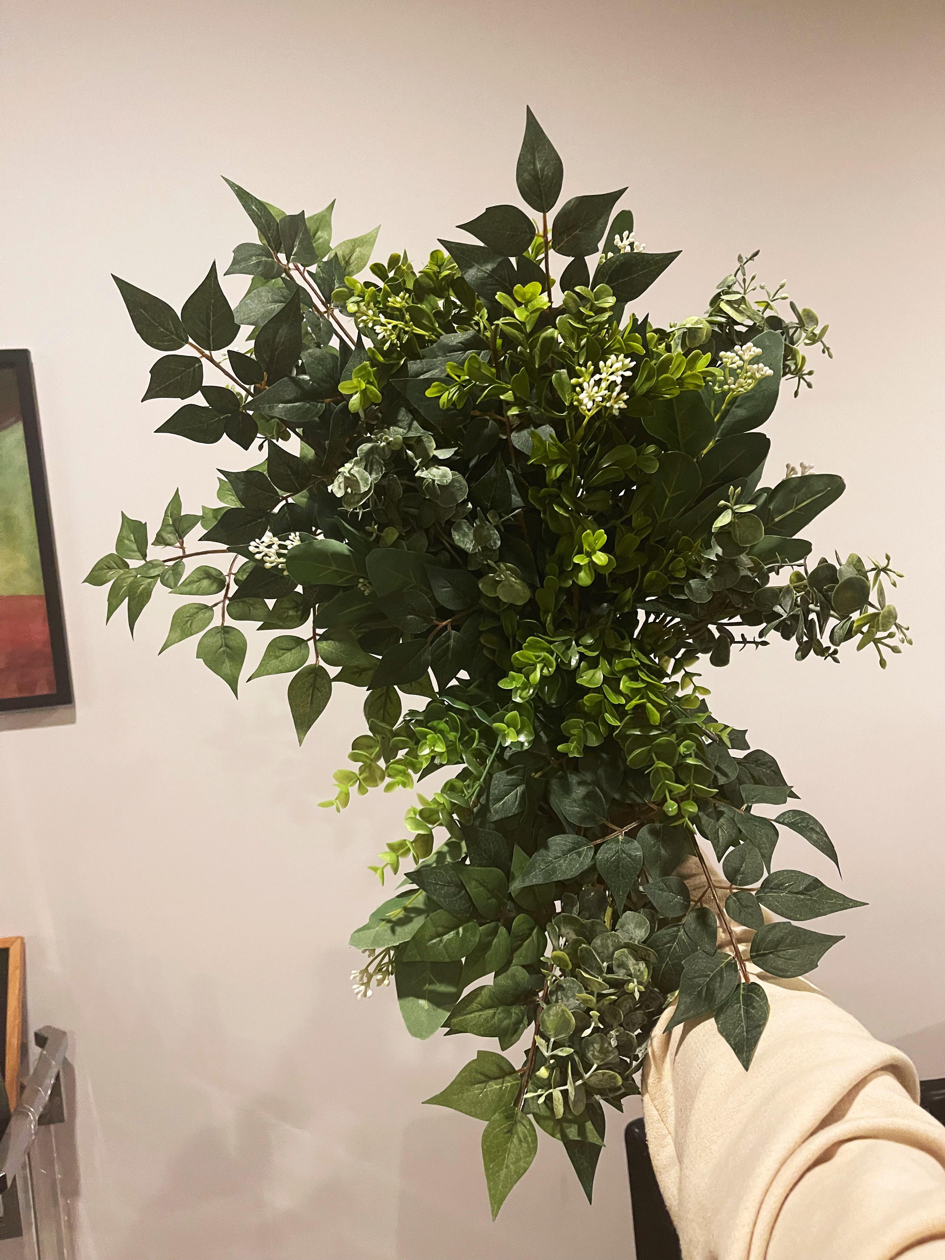 I made a DIY wedding arch corner! Next up is adding dyed sola wood