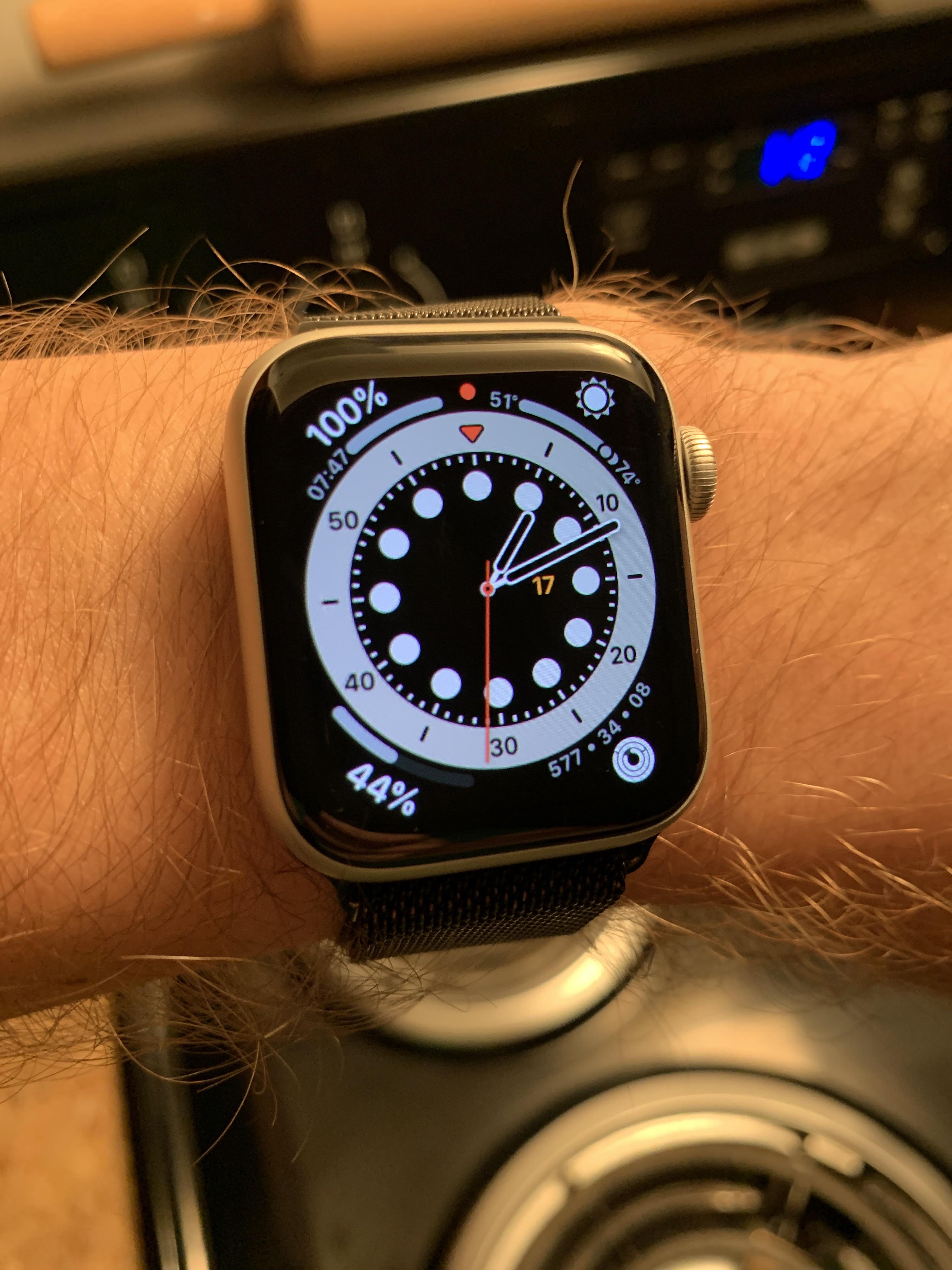 Count Up Face AutoSleep Dark Sky Hidrate Activity r