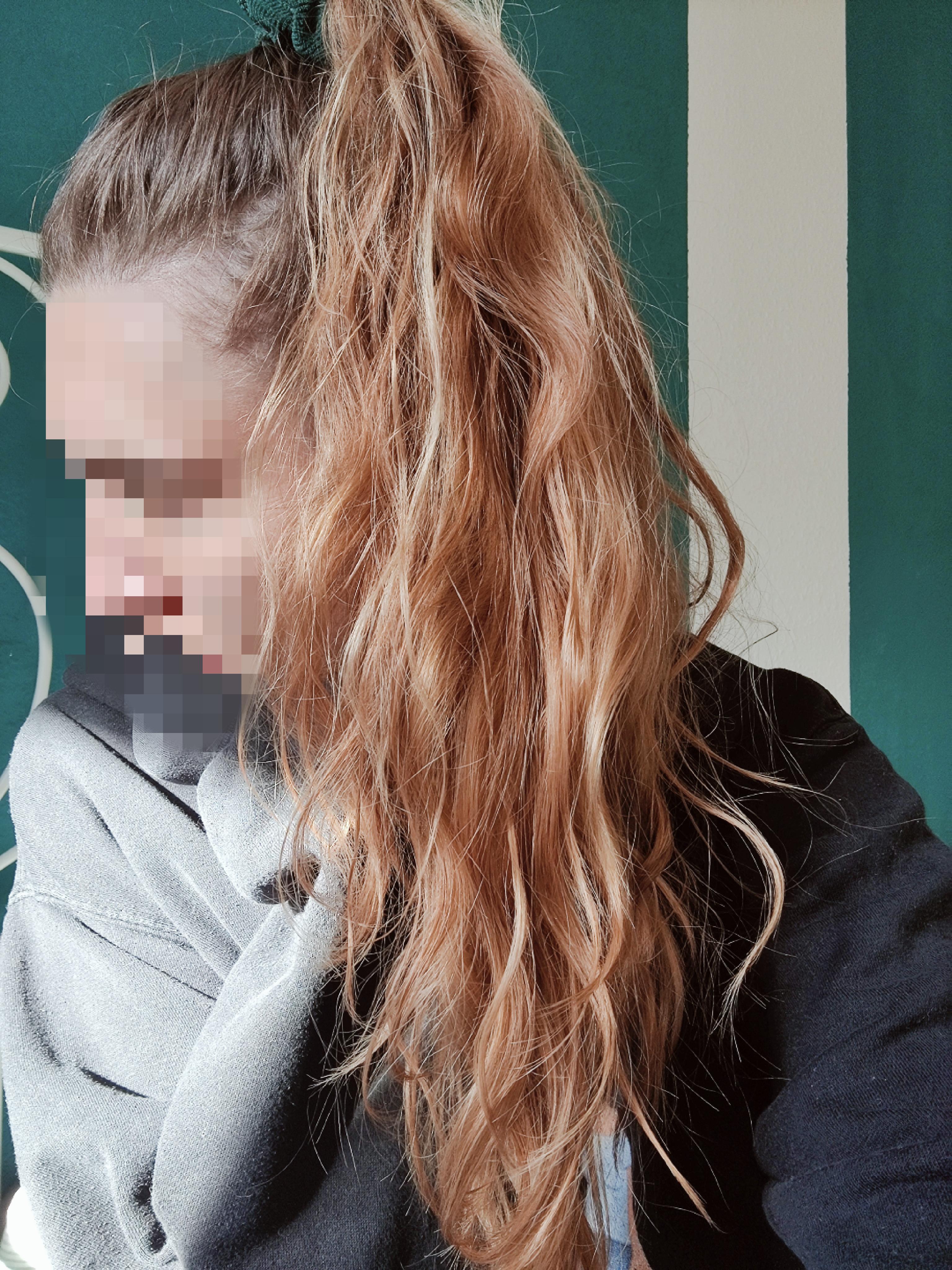 Just started my wavy hair journey and I absolutely love wearing my