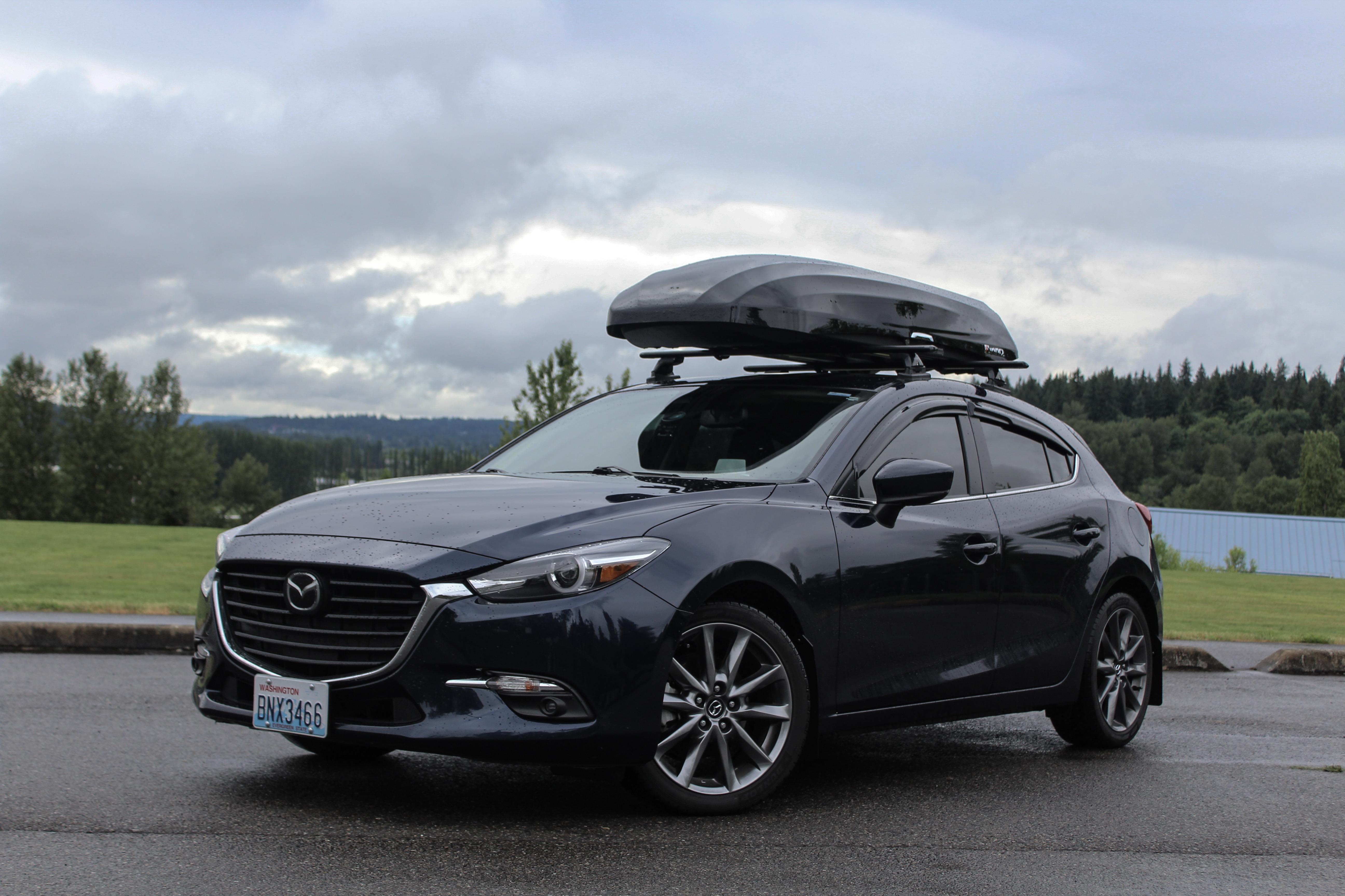 Absolutely loving my roof box r/mazda3