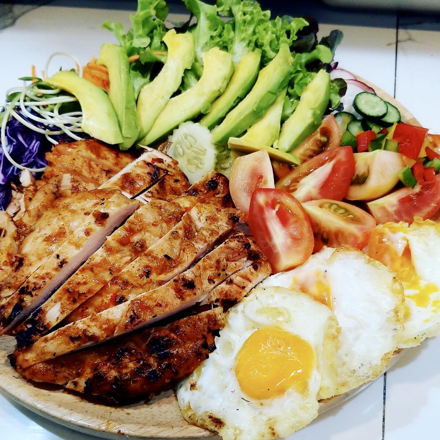 [Food Pic] Getting rid of my leftover vegetables. r/omad