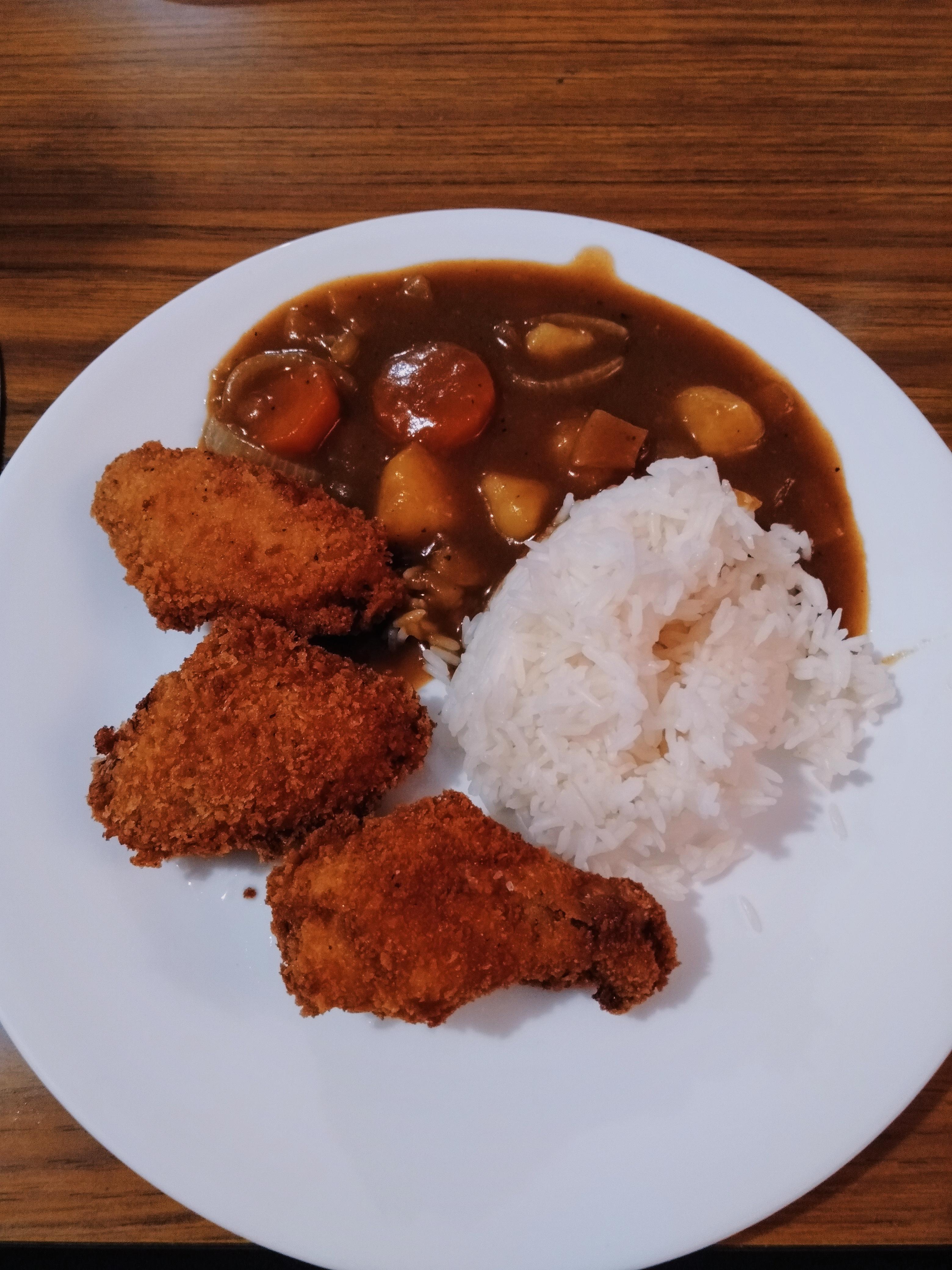 [Homemade] Japanese Curry with Fried Panko Chicken Wings. r/food