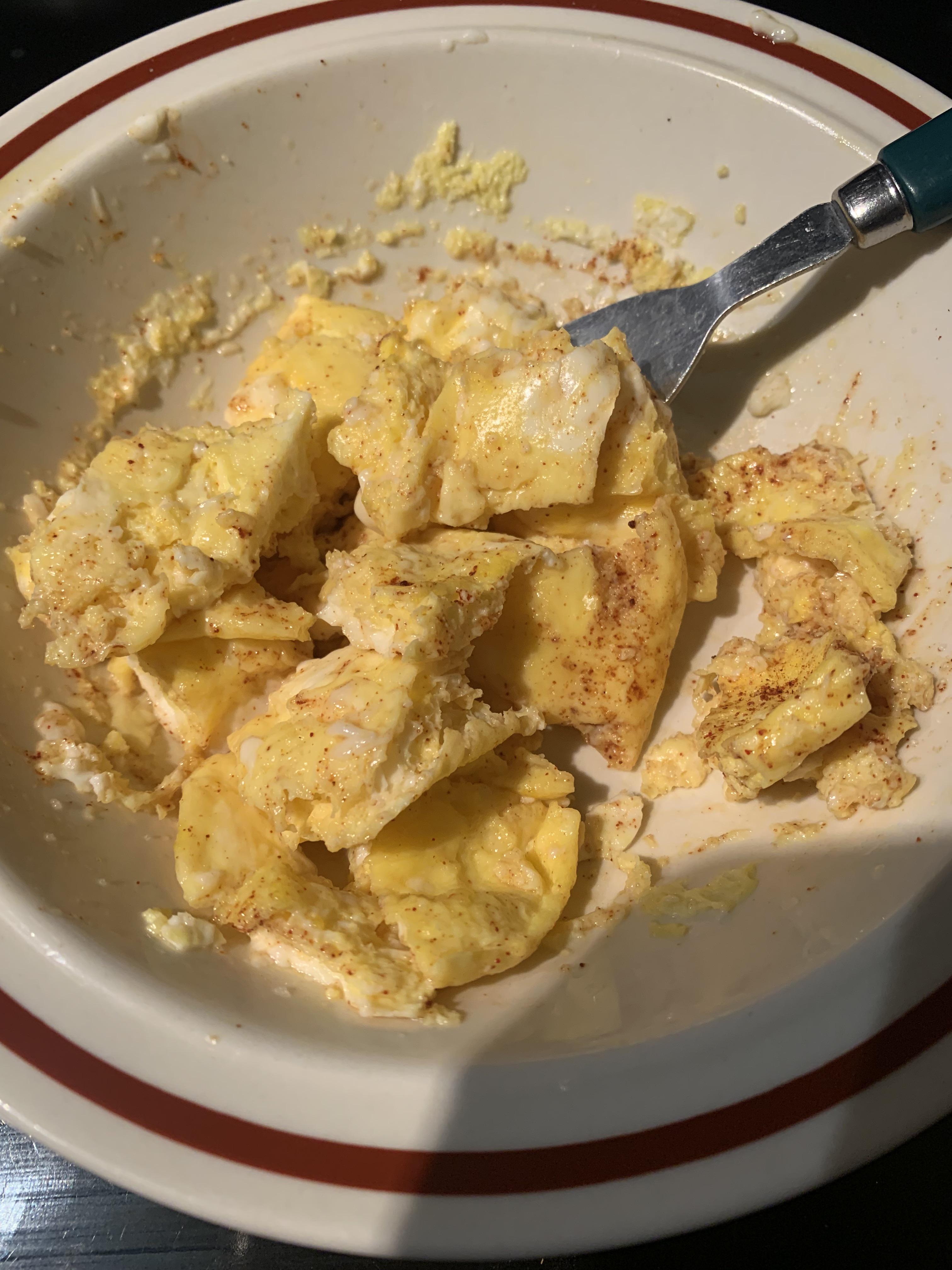 Is it that weird to cook scrambled eggs in the microwave so as to not