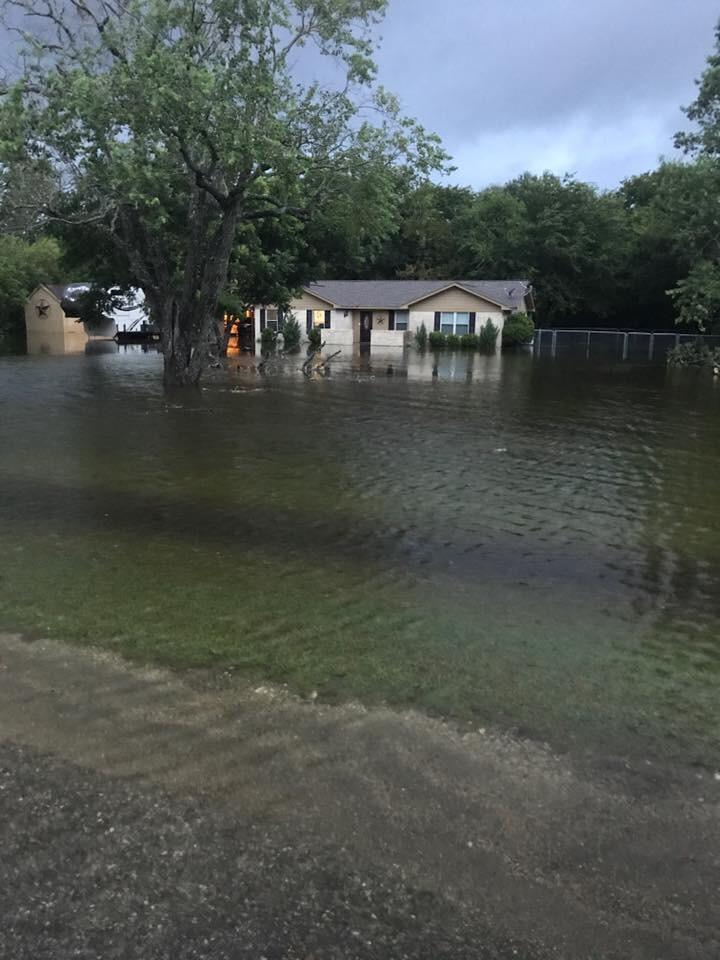 7AM this morning in Alvin, Texas. This is my home. The water is still