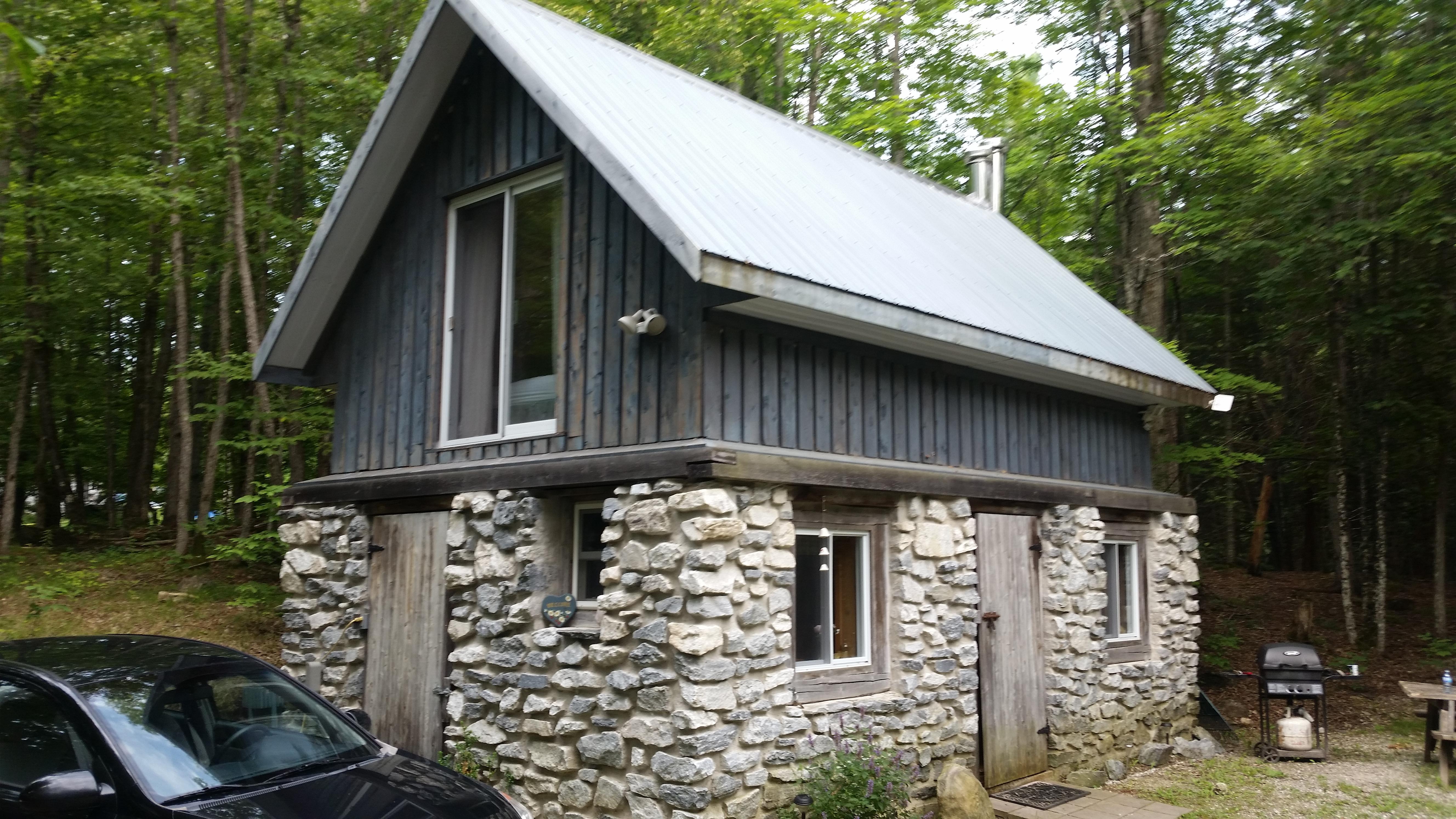 Cabin Inn The Woods CozyPlaces