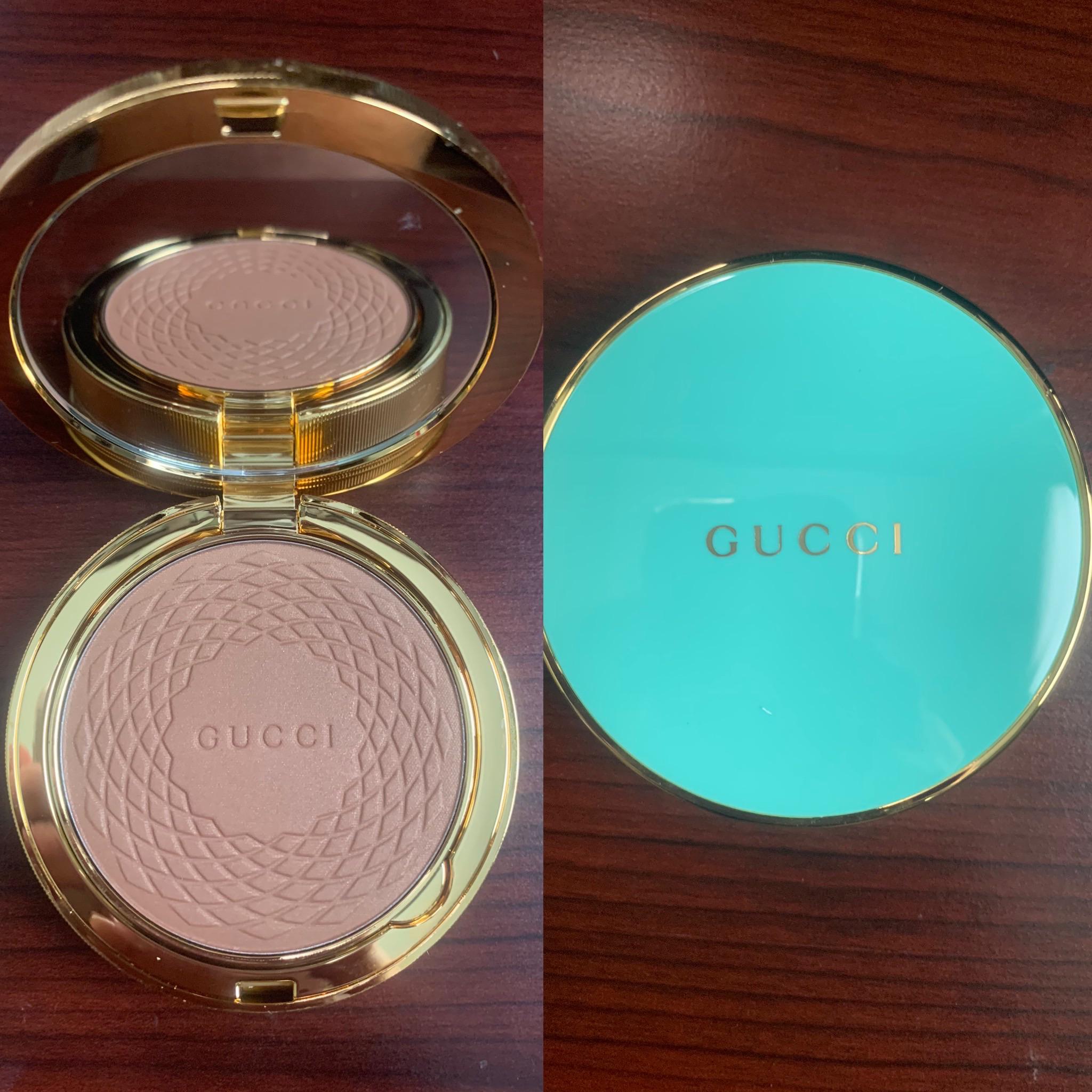 Gucci bronzer 02 light r/makeupflatlays