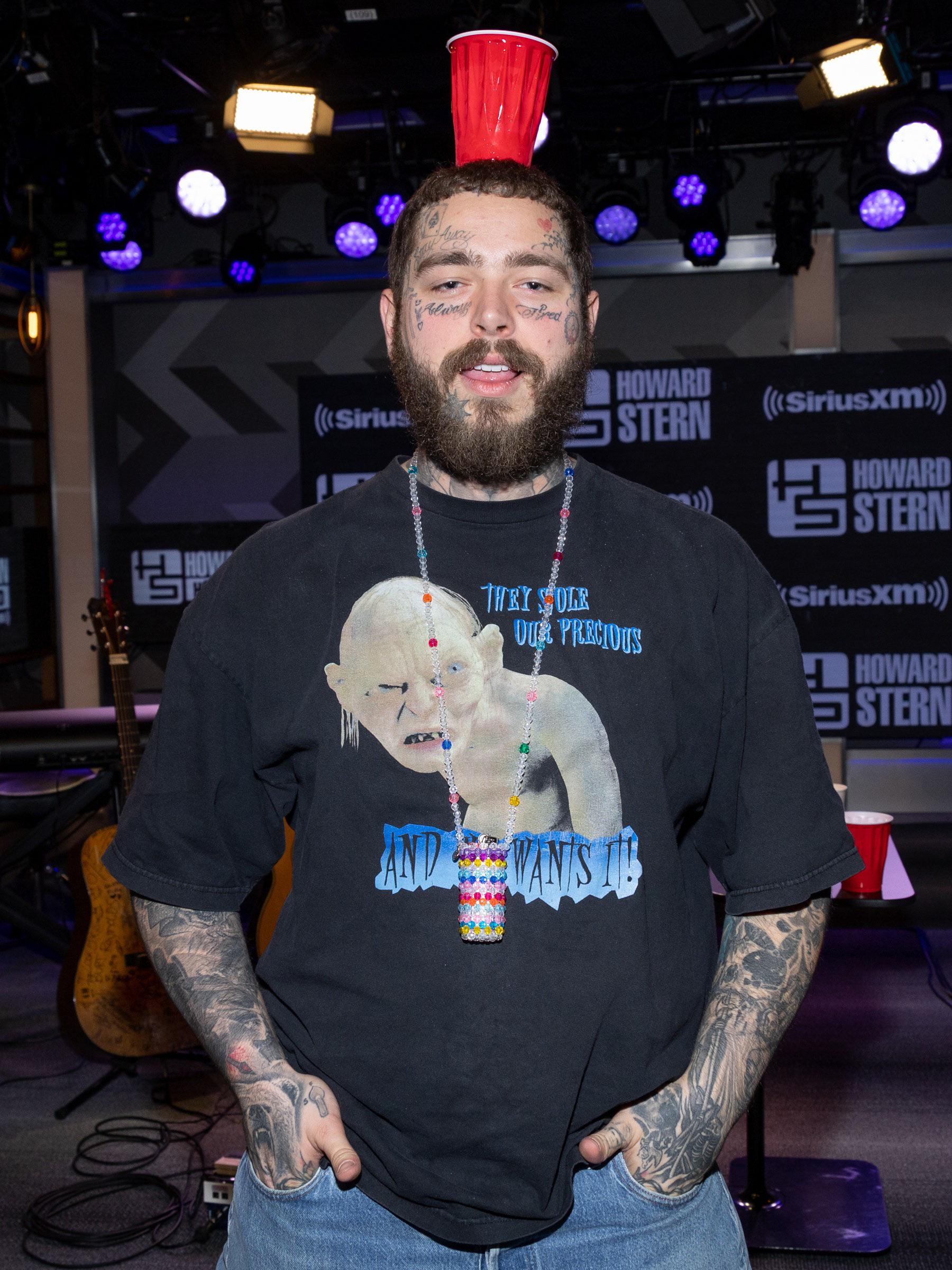What necklace is post malone wearing here? Where could I get a similar