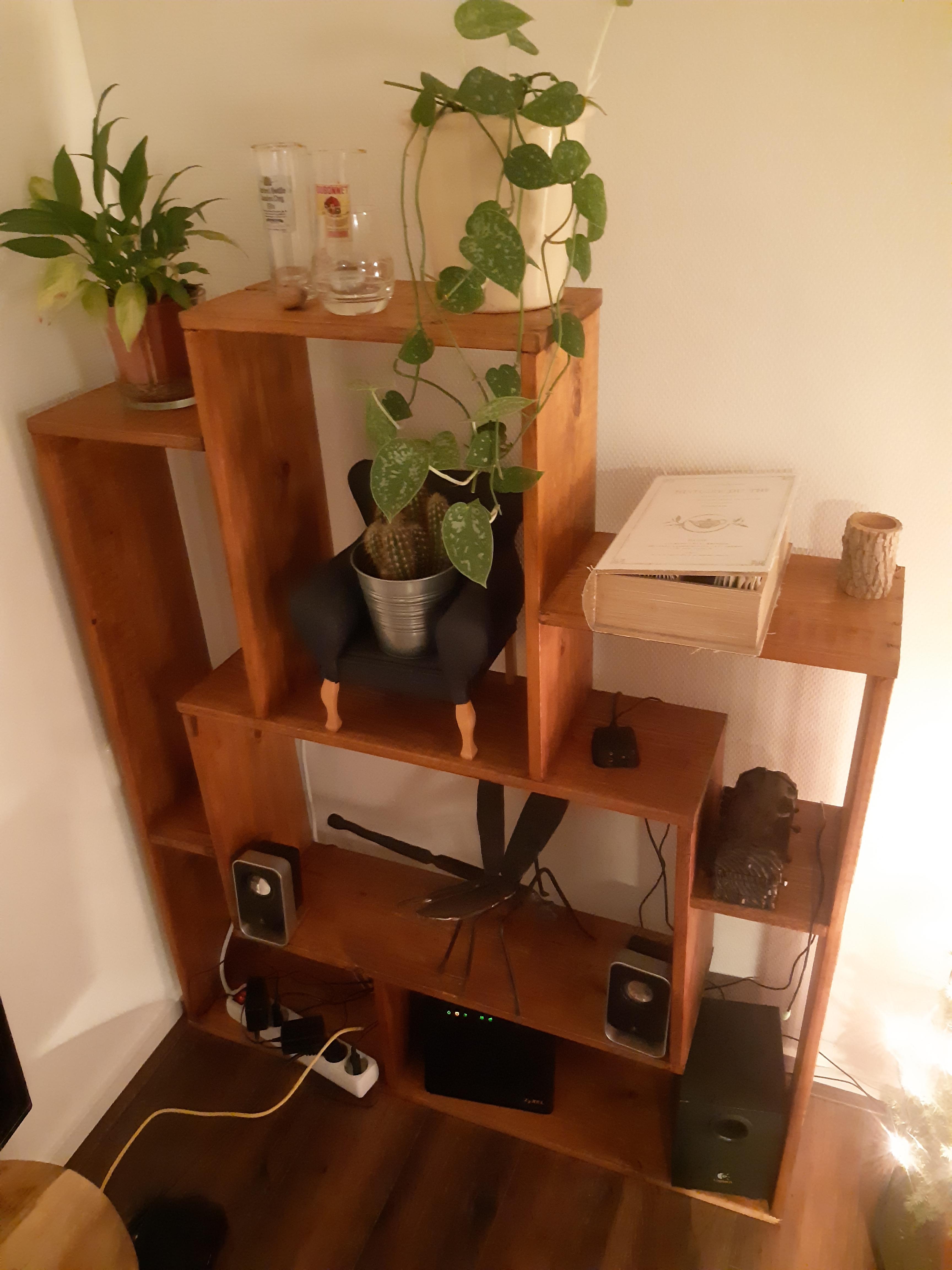 I made this piece of furniture! What do you guys think of it? r