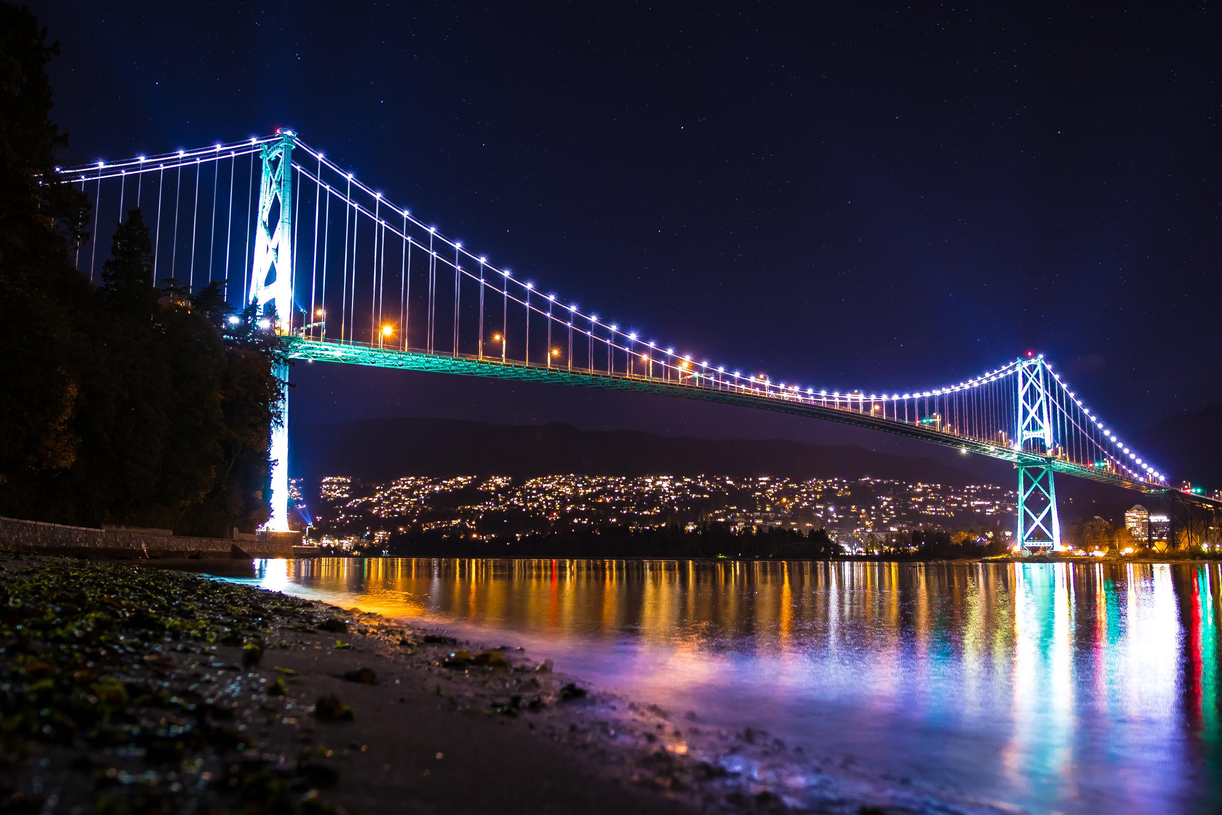 There are SO MANY great places to shoot night photography in Vancouver. Captured this one just