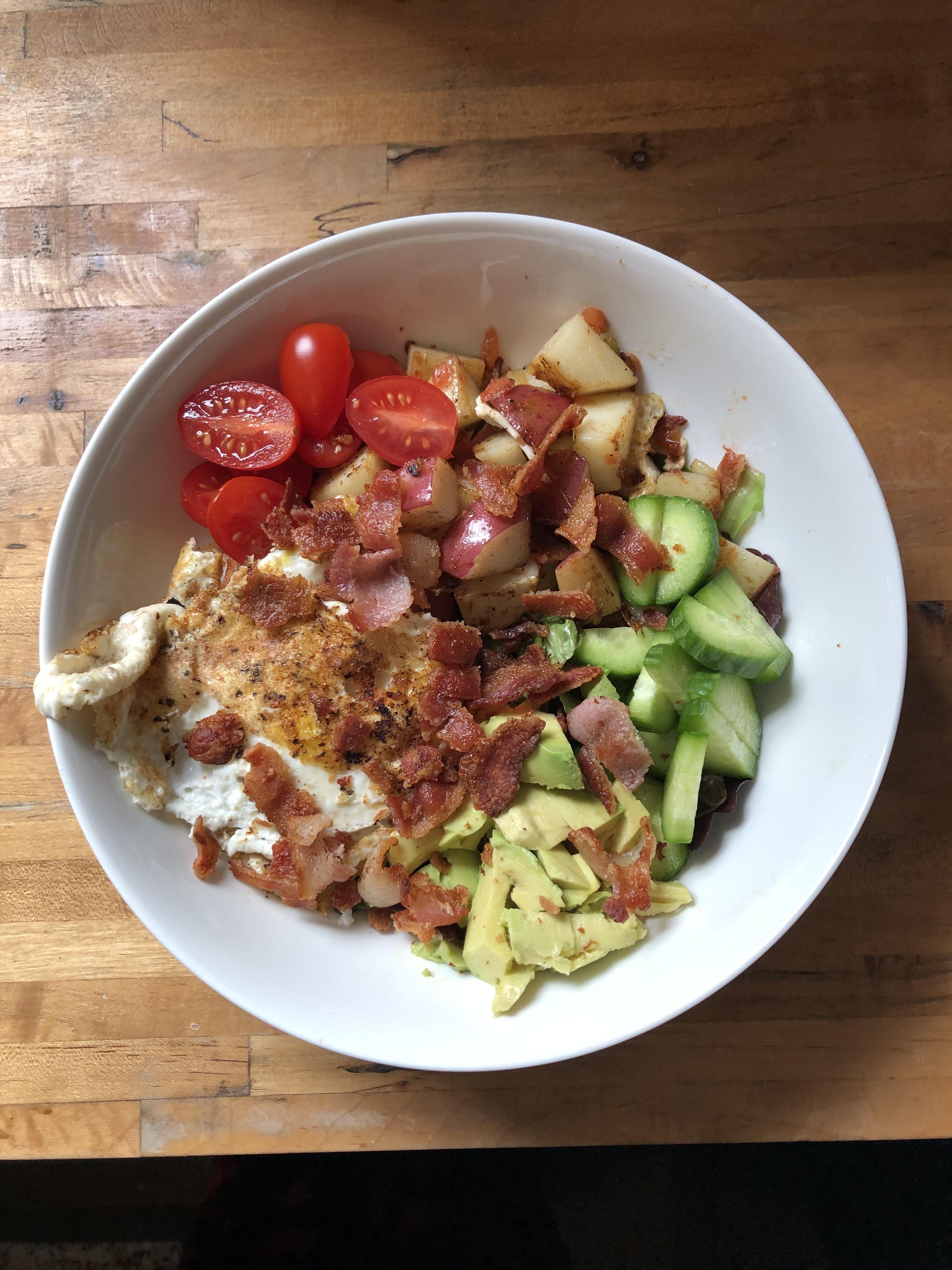 Breakfast Salad Bowl I swear there’s lettuce under there r/castiron