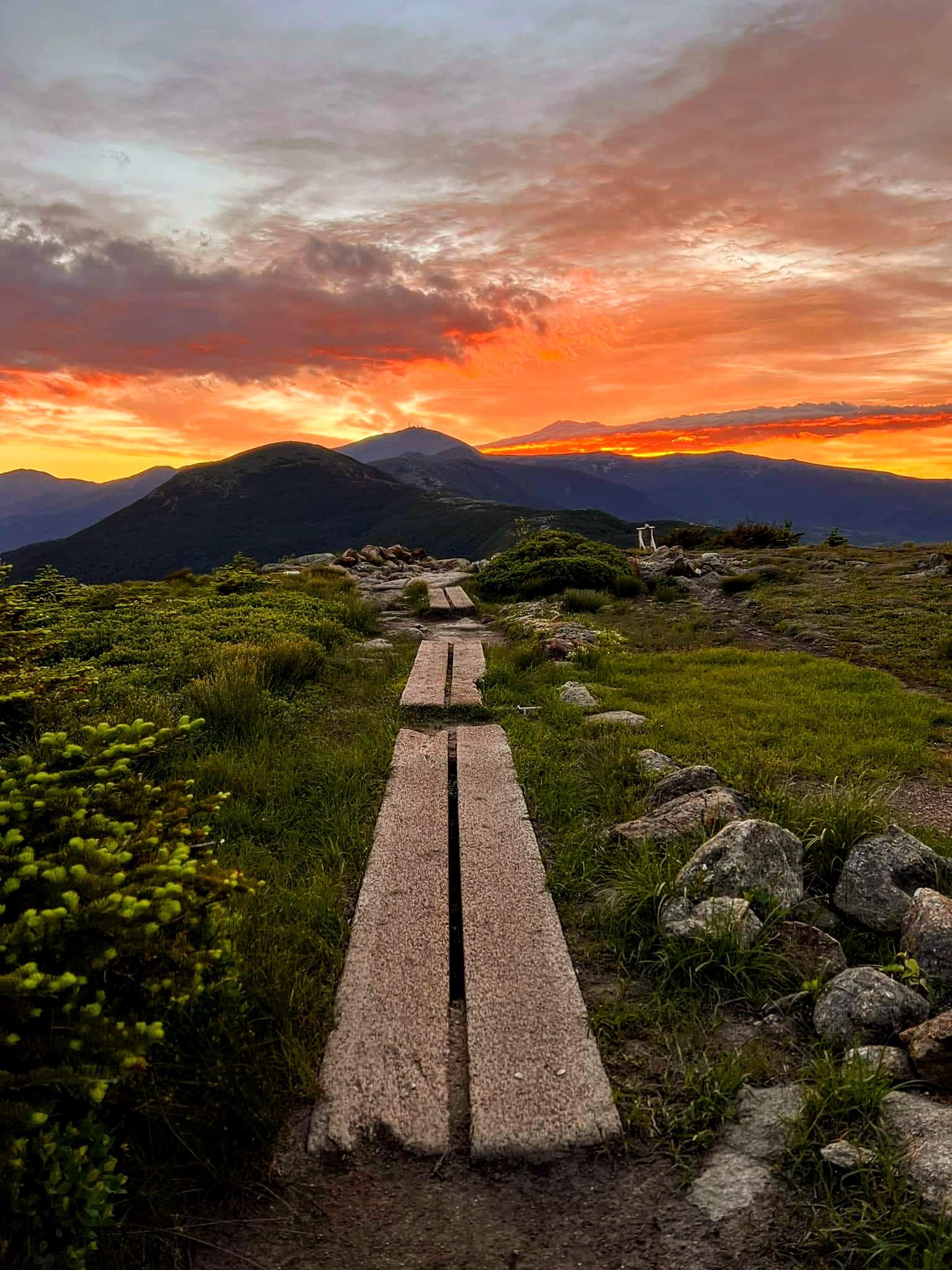 [OC] Sunrise in the Mountains, Summit of Mount Pierce, New Hampshire