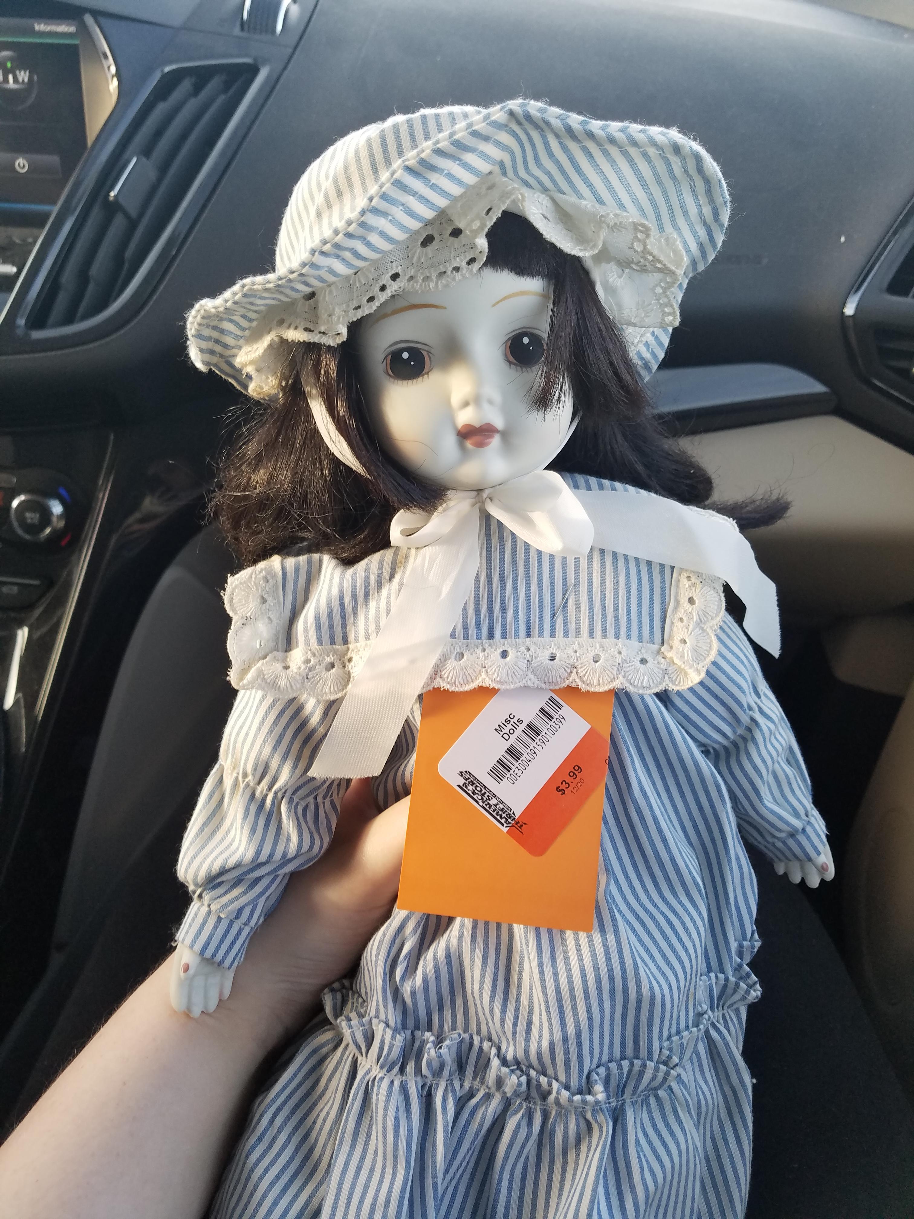 Found at thrift shop, absolutley no marks anywhere, plays music with a