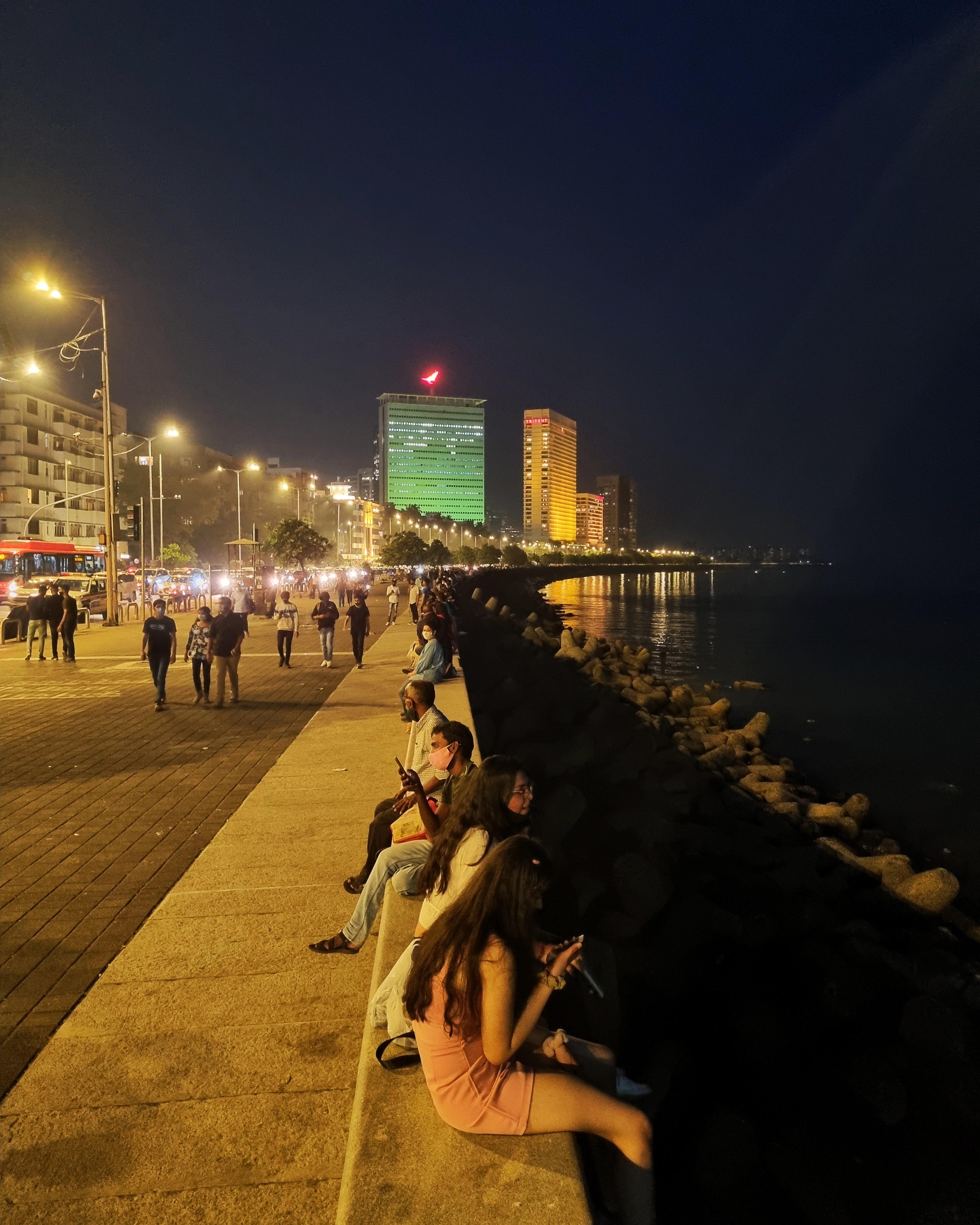 Marine Drive The heart of Mumbai r/mumbai