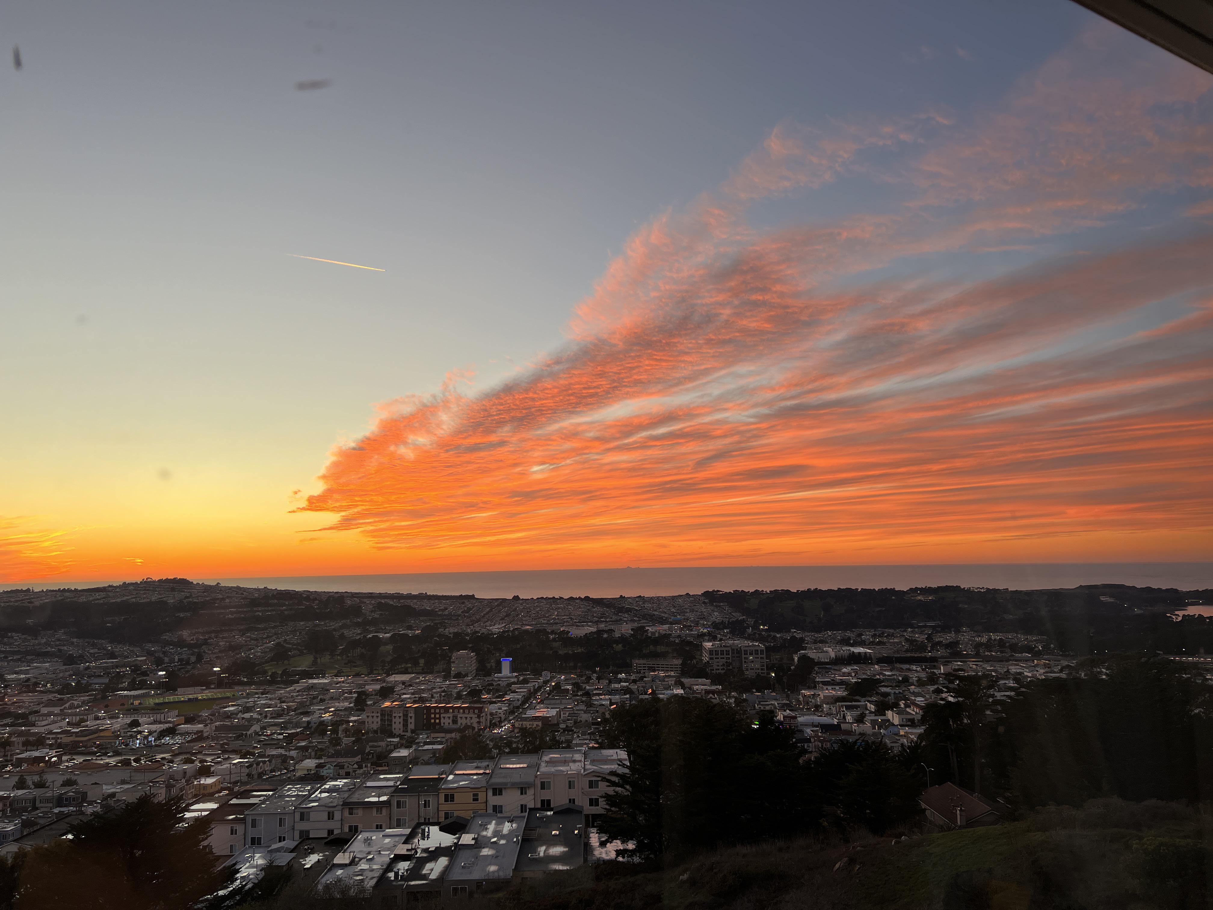 Sunset from top of the hill, Daly City Dec. 2, 2022 ️ r/sanfrancisco