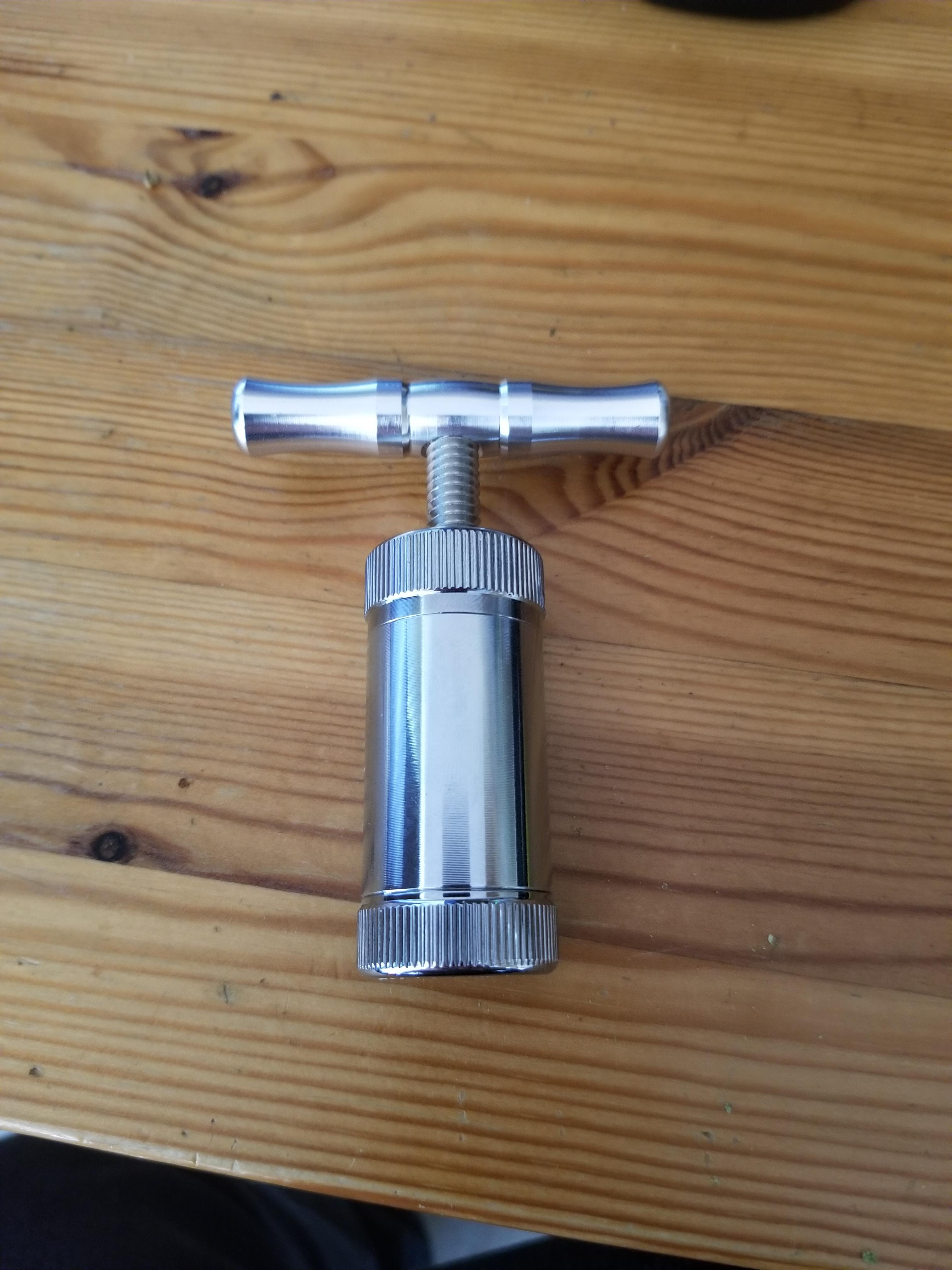 To grind or not to grind? Well, free hash if you choose grind. r/Dynavap