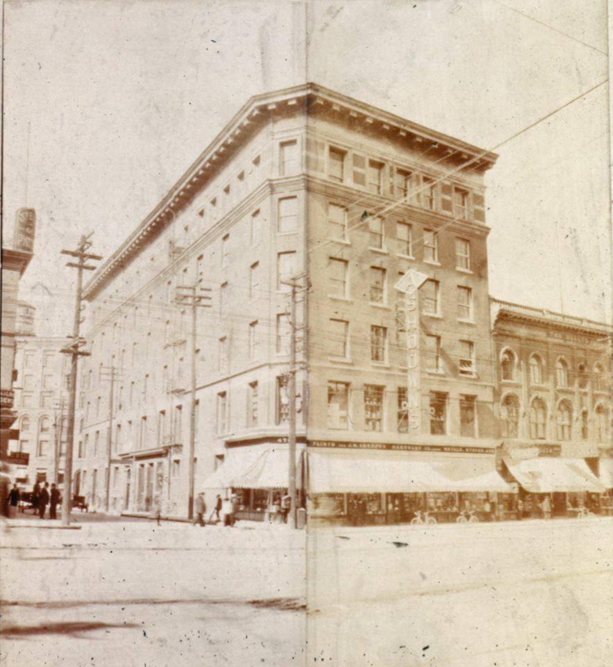 Ashdown Hardware Company Building, Main & Bannatyne, 1888. Courtesy of