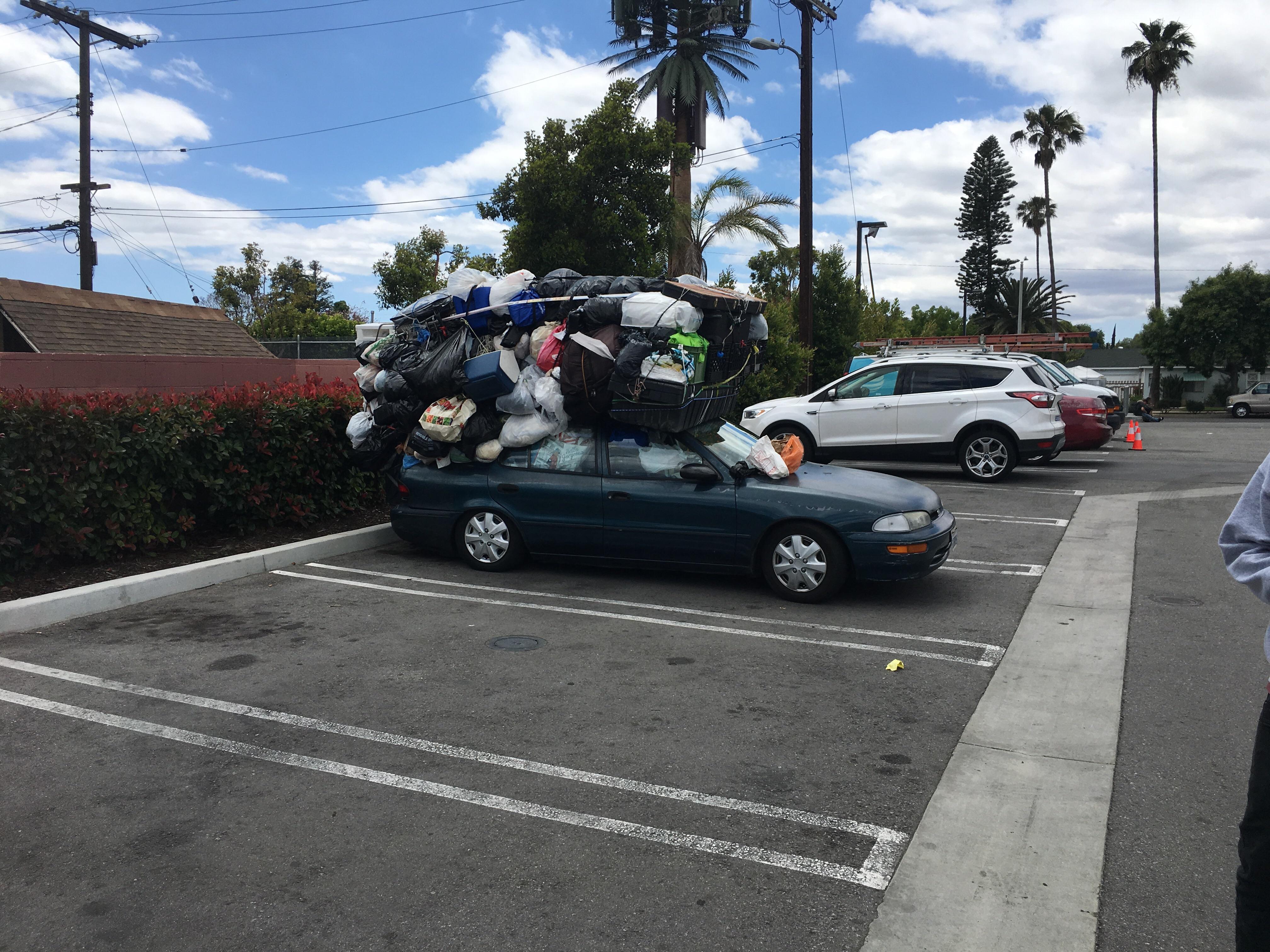 Who has the best caption for this ? r/pics