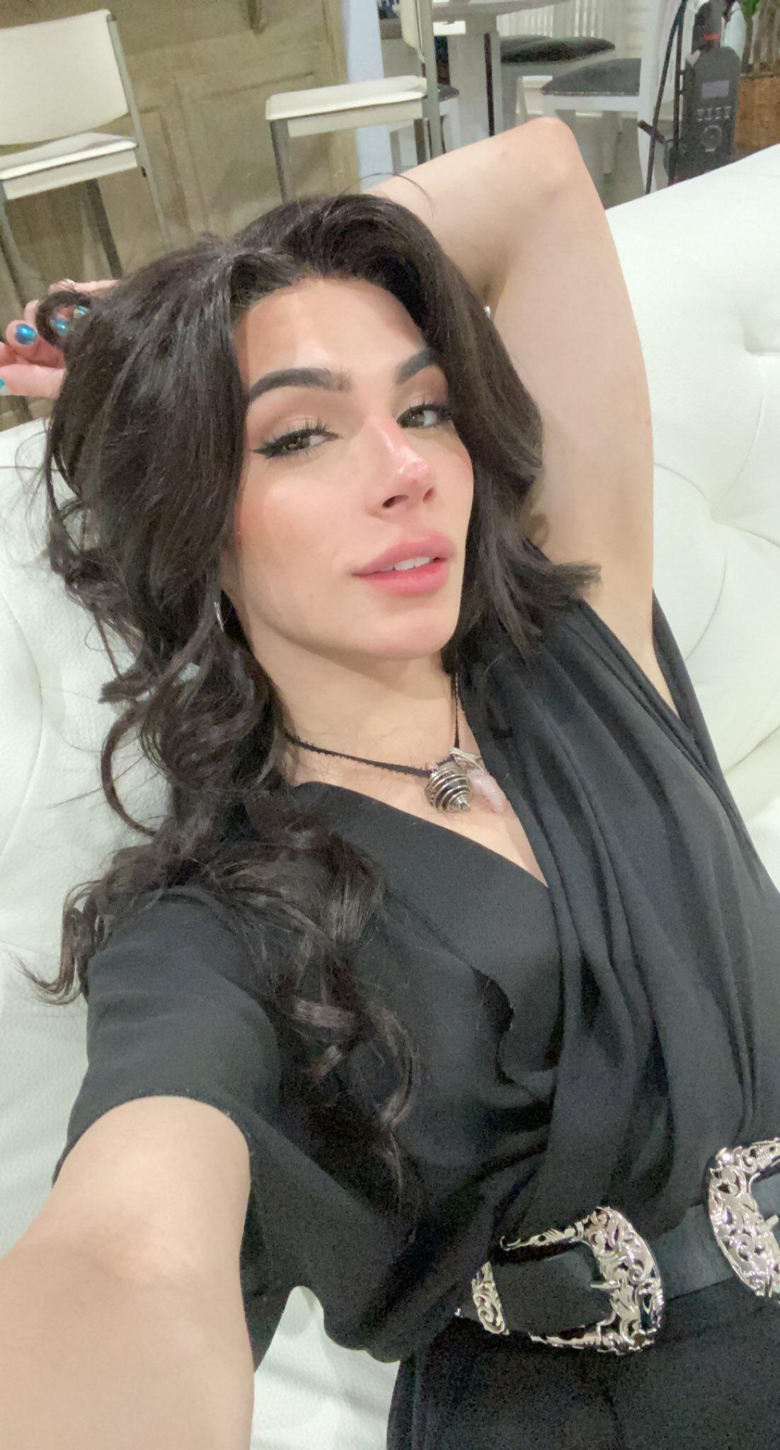 Ariel Demure : TransFemCelebs