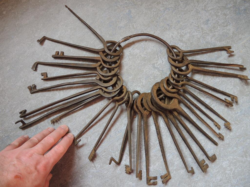 Vintage Lock Picks. Who is old enough to have used these or have them