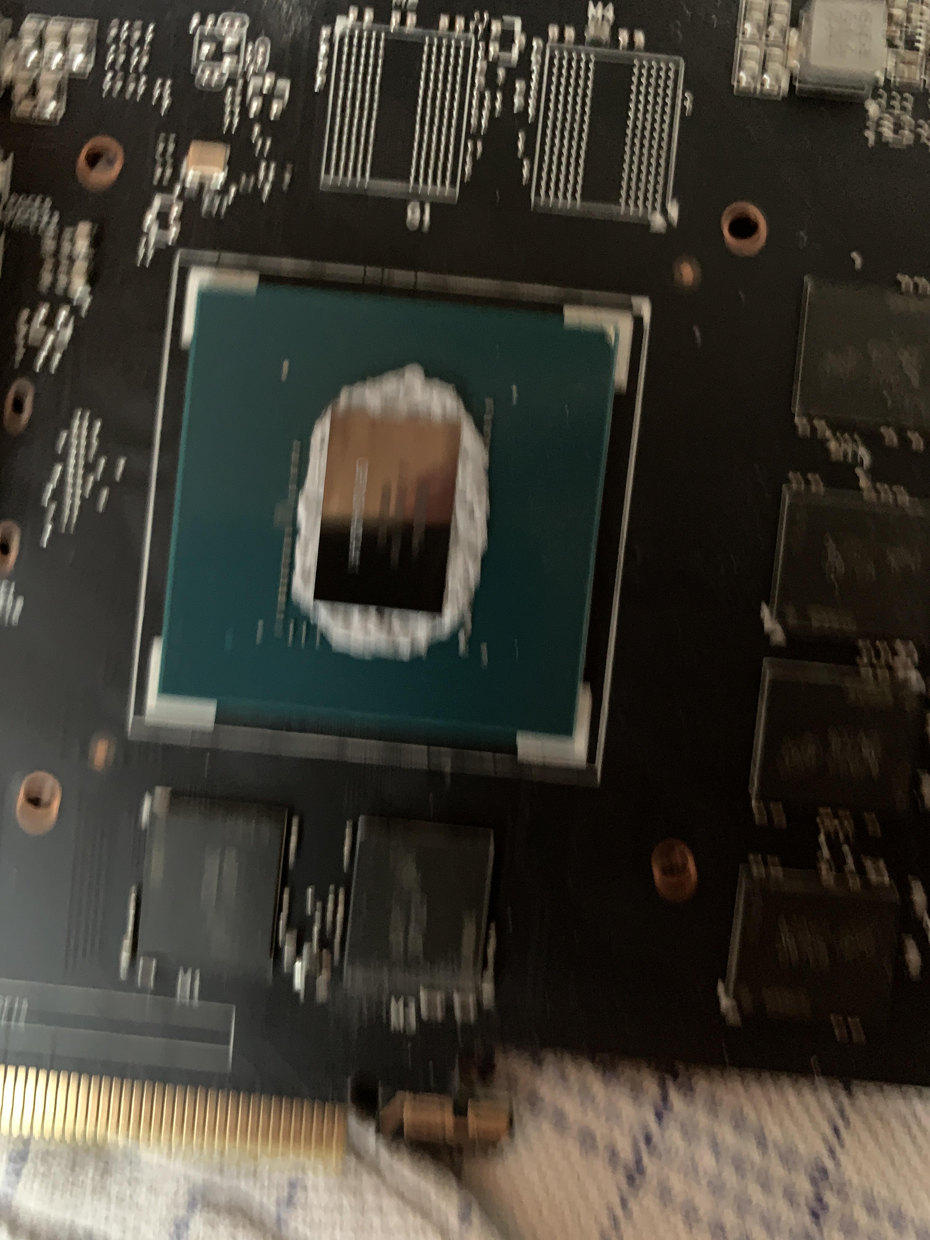 So I’m cleaning of the thermal paste on my graphics card to apply some