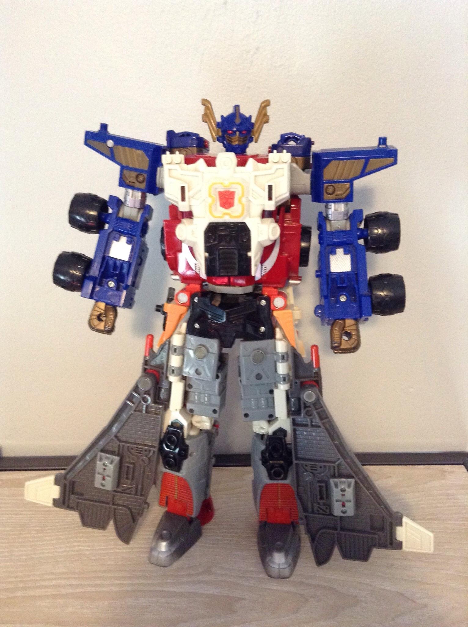 Armada Jet Convoy/Jet Optimus r/transformers