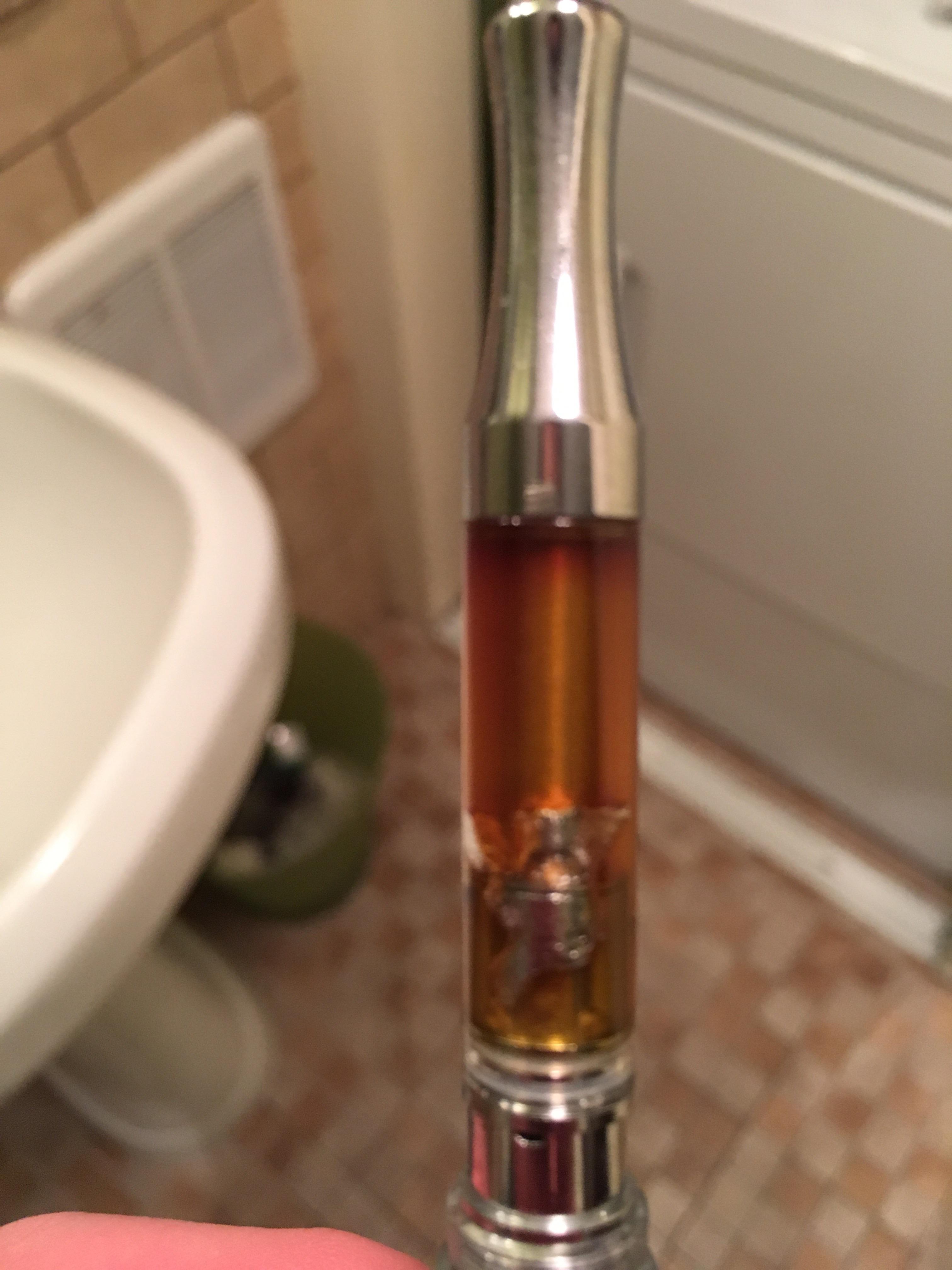 How do I fix this air bubble in my wax pen I’ve had it upright for