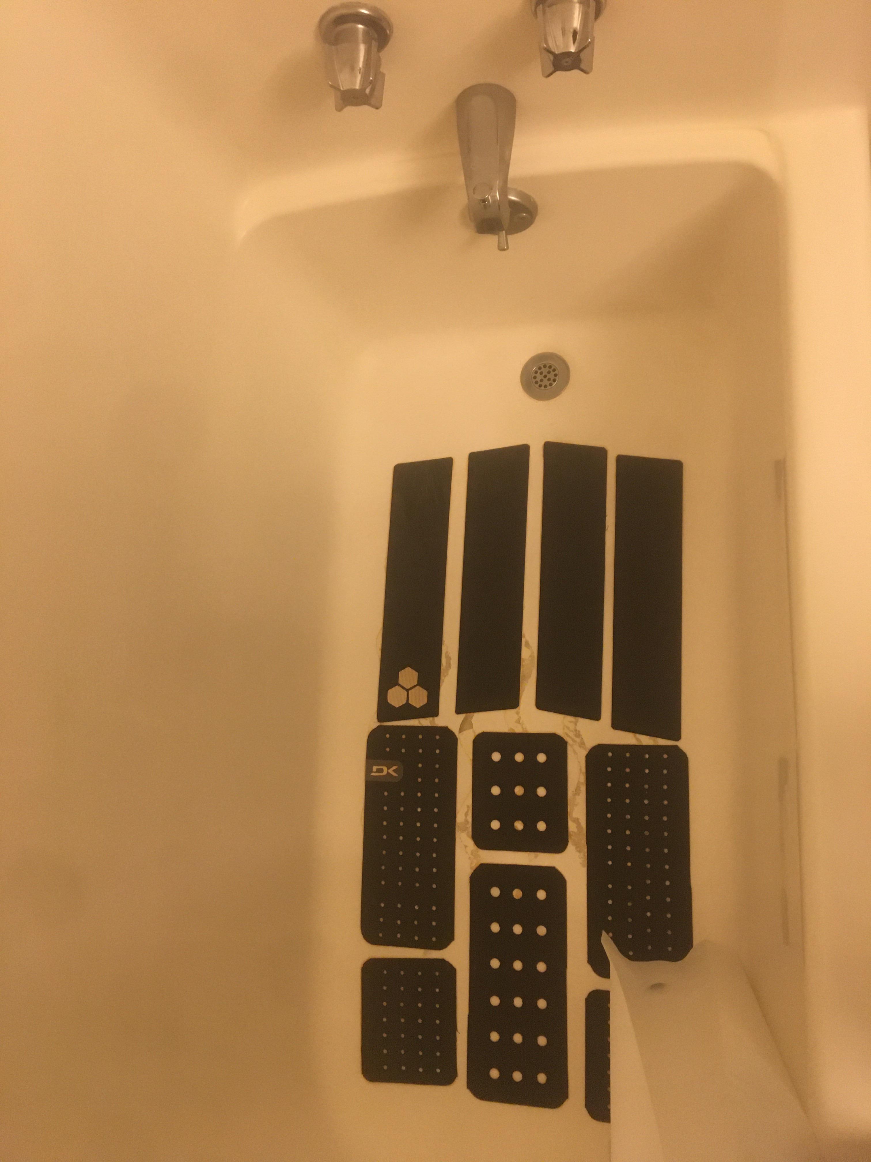 Is my traction pad installed correctly? r/surfing