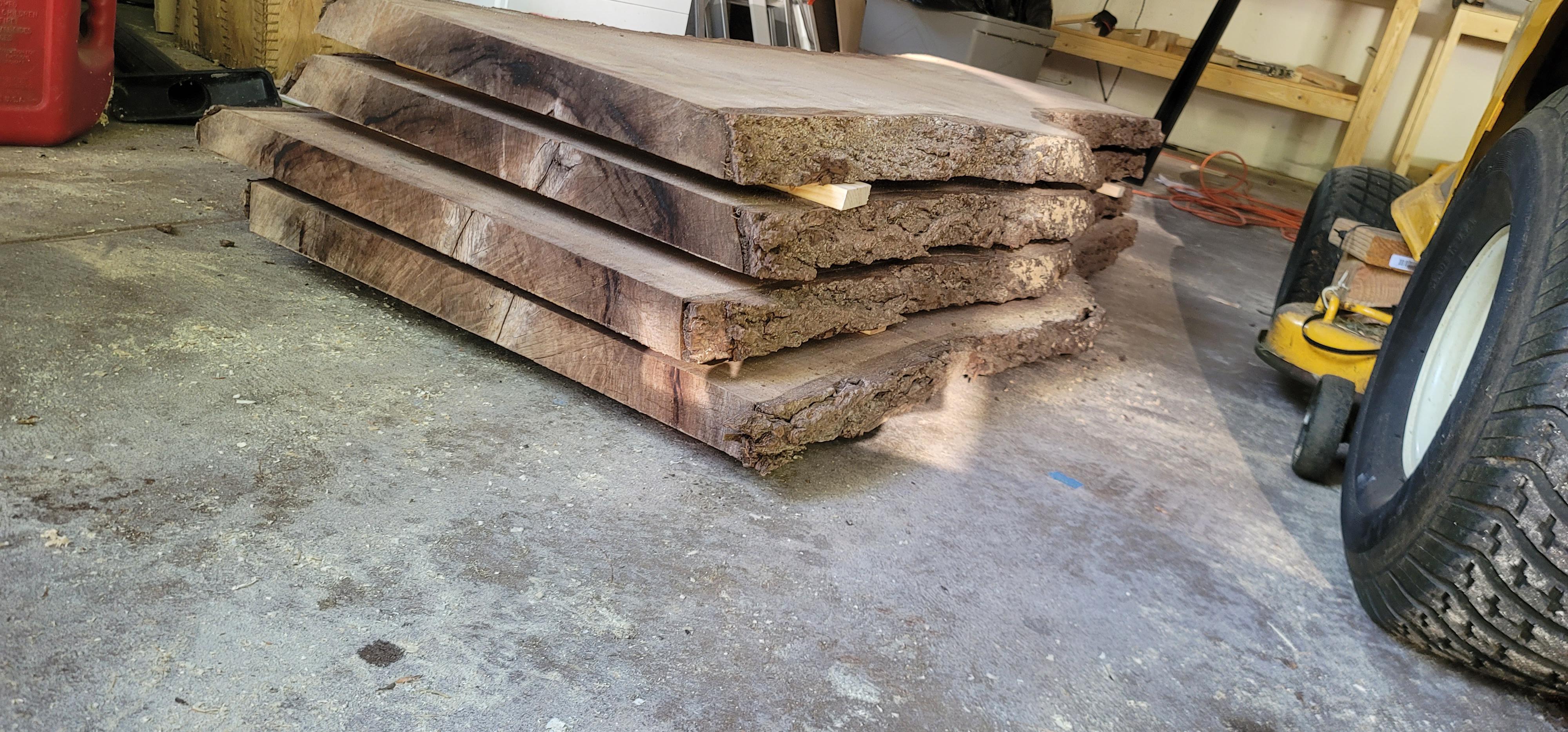 tips for a beginner storing rough sawn Black Walnut r/BeginnerWoodWorking