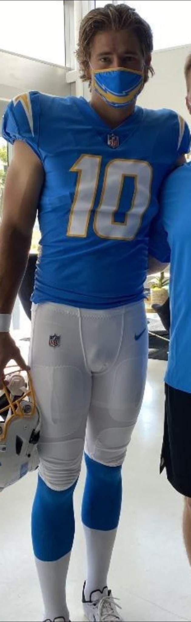 Justin Herbert : NFL_Bulges