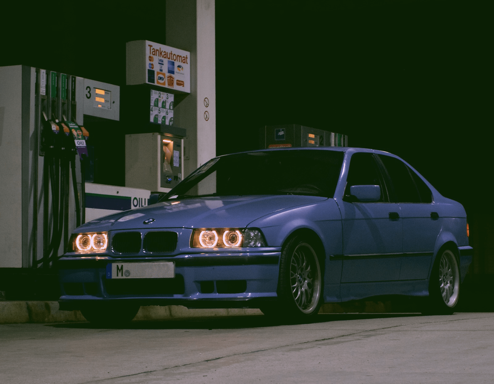 Those late night gas station visits r/BMWE36