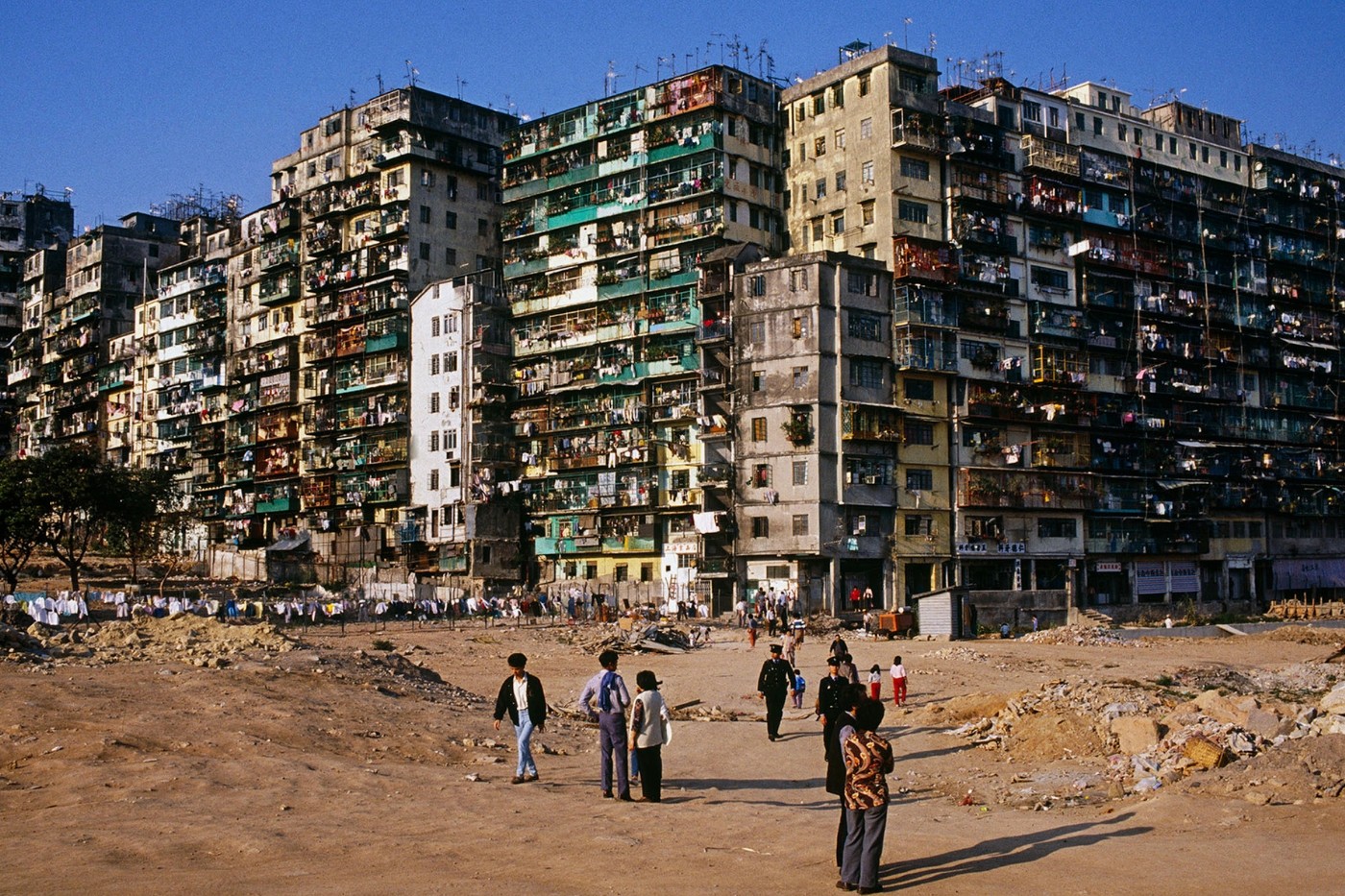 kowloon city (walled city or city of anarchy) r/interestingasfuck