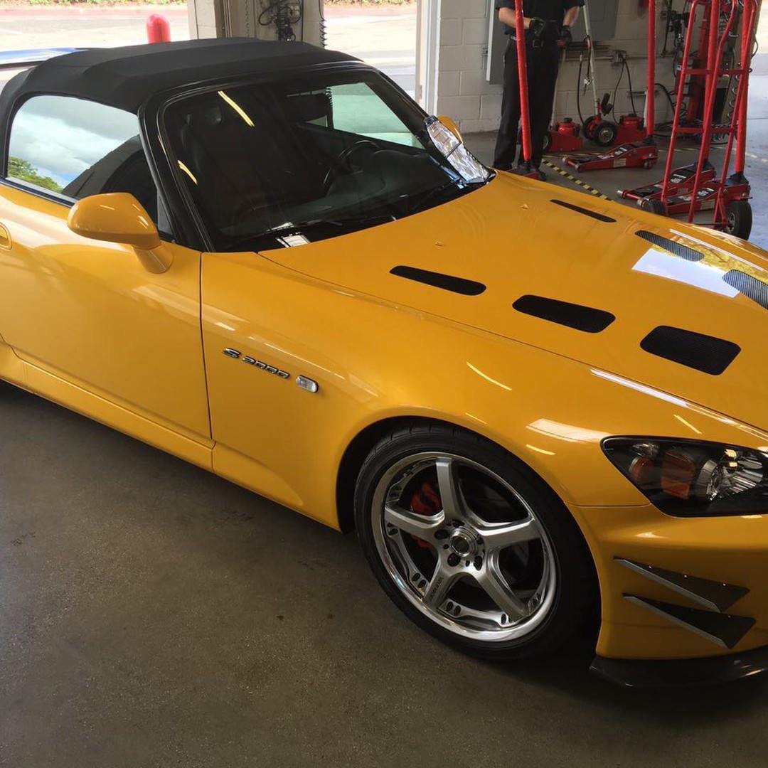 Anyone know these rims ? : r/Honda