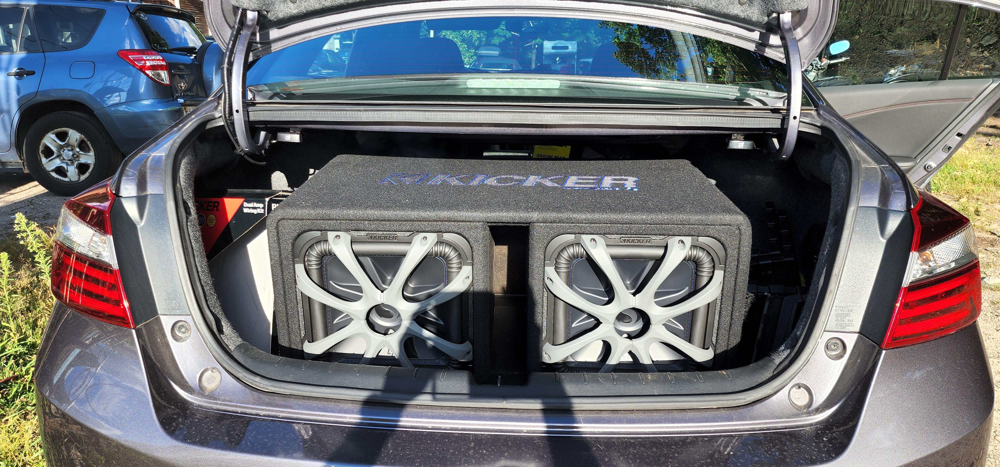 I have a 2017 Accord with 2 2oh kicker l7s in a factory box with a kicker cx 1800.1 installed