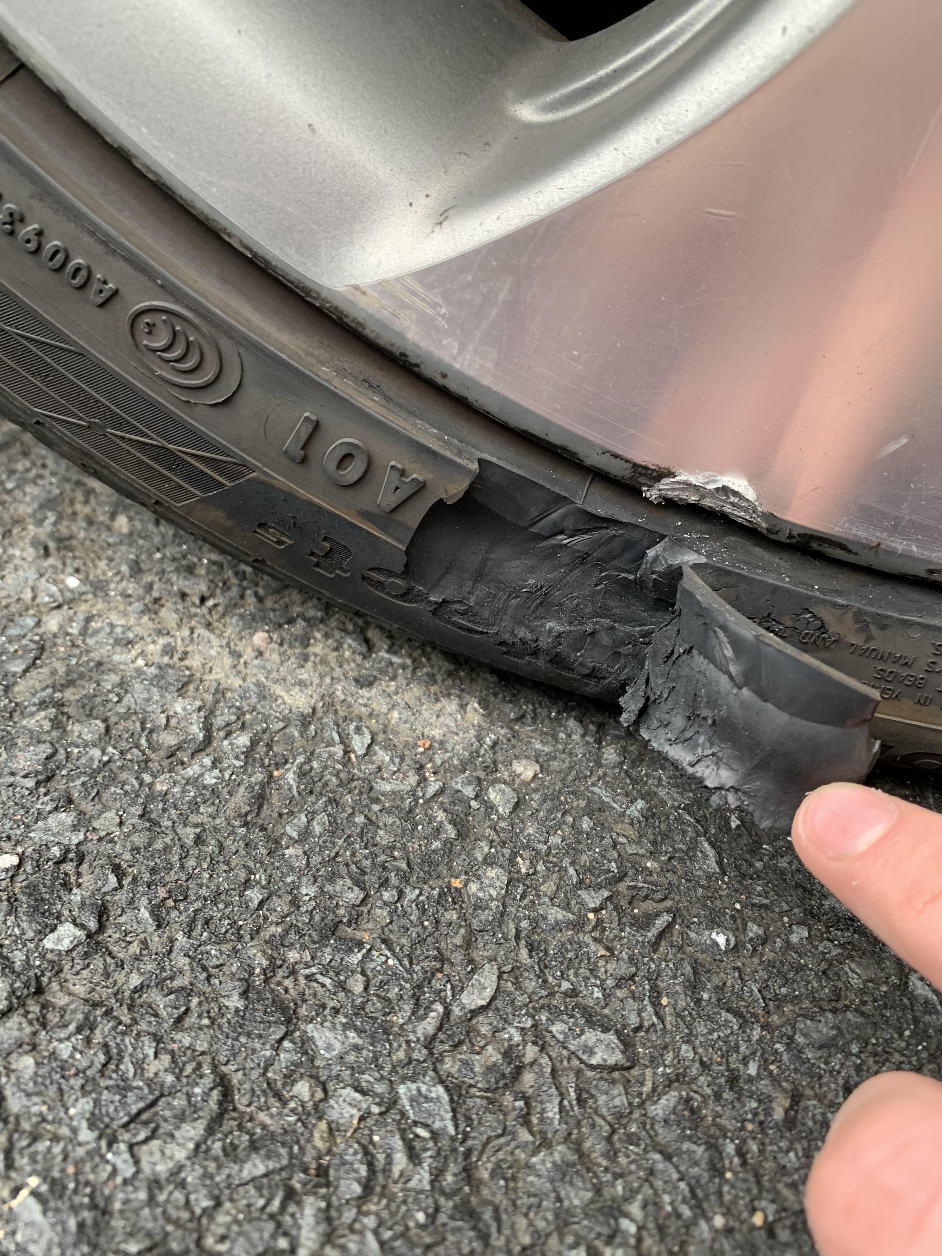 1 best u/dannypauling images on Pholder Just hit a curb pretty hard