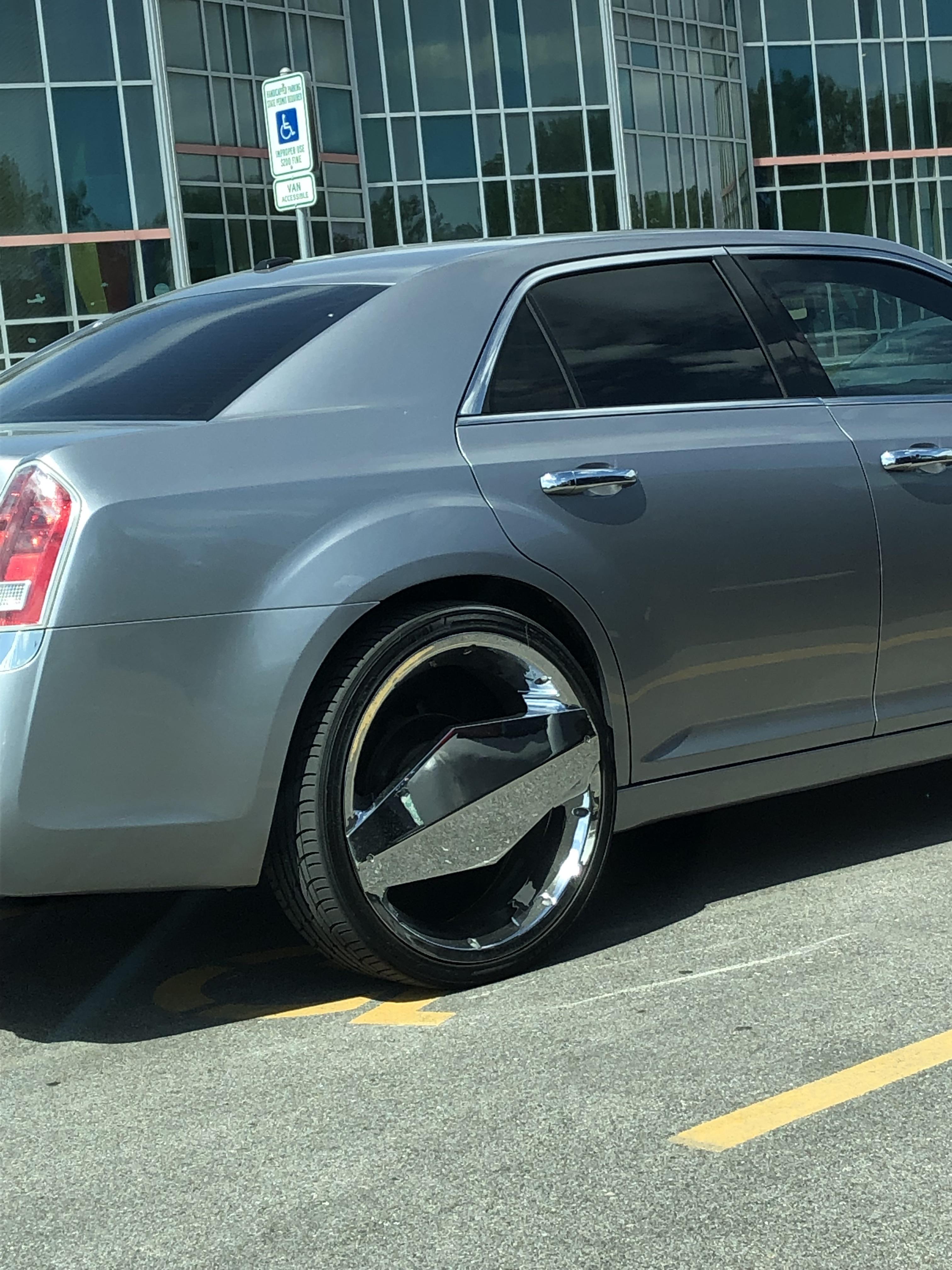 The worst wheels I have ever seen. r/Shitty_Car_Mods