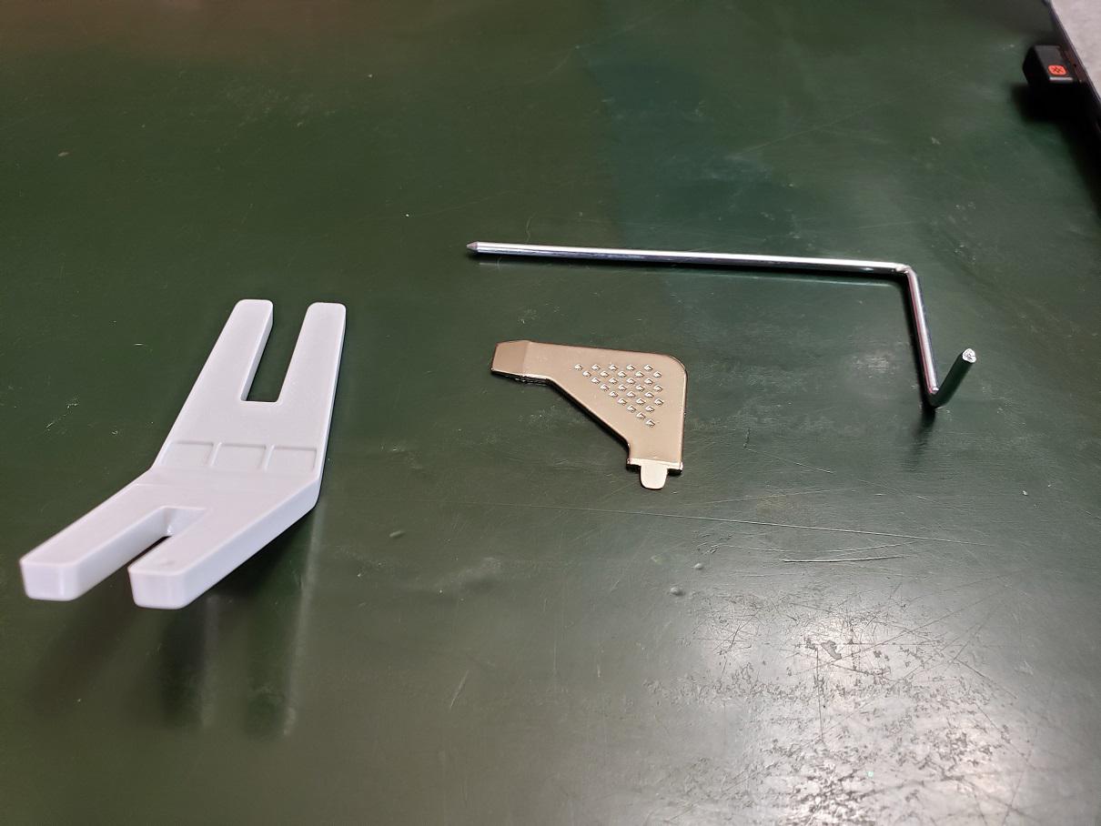 Singer Model 4452 Parts identification. r/sewing