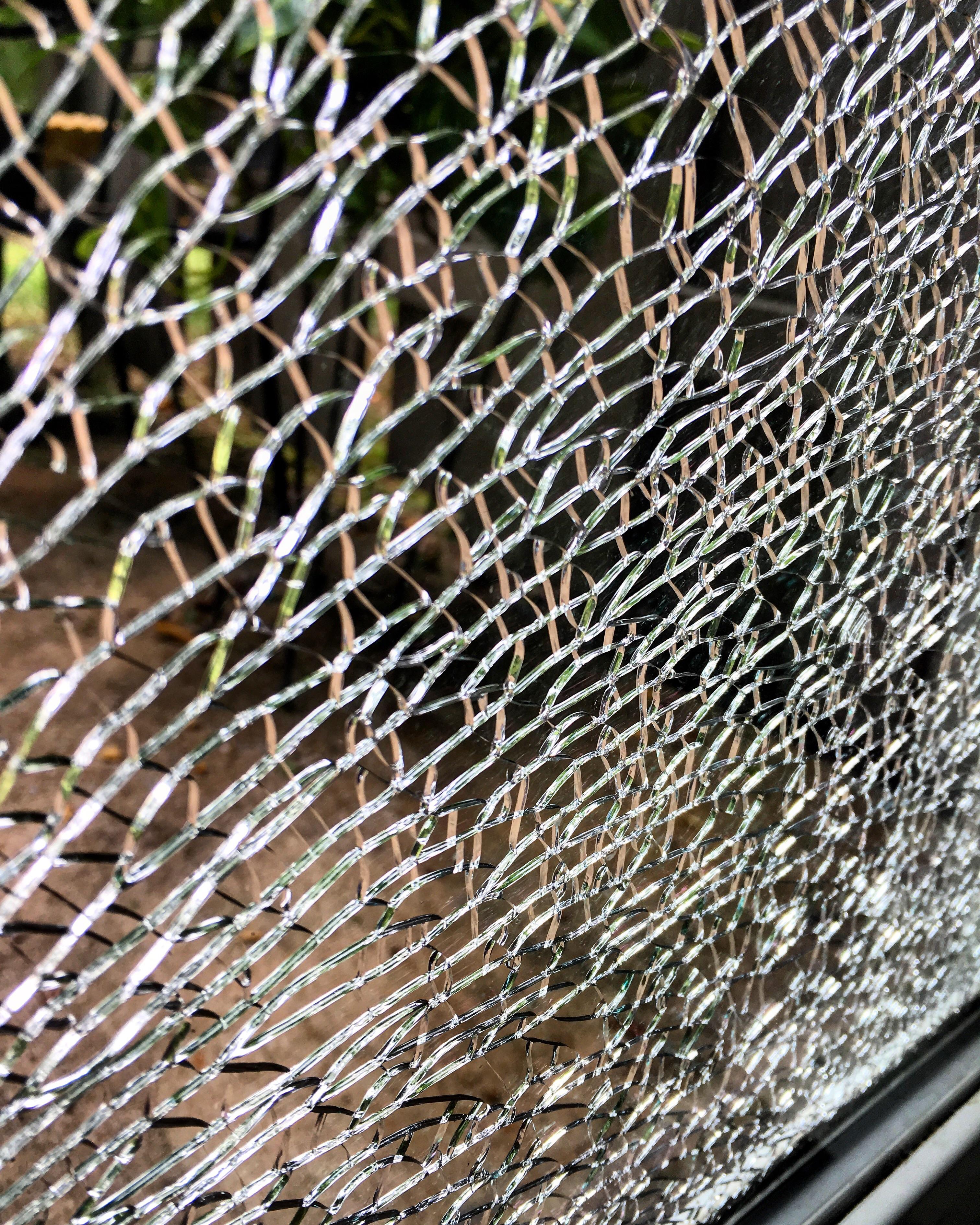 My glass door shattered r/Pictures