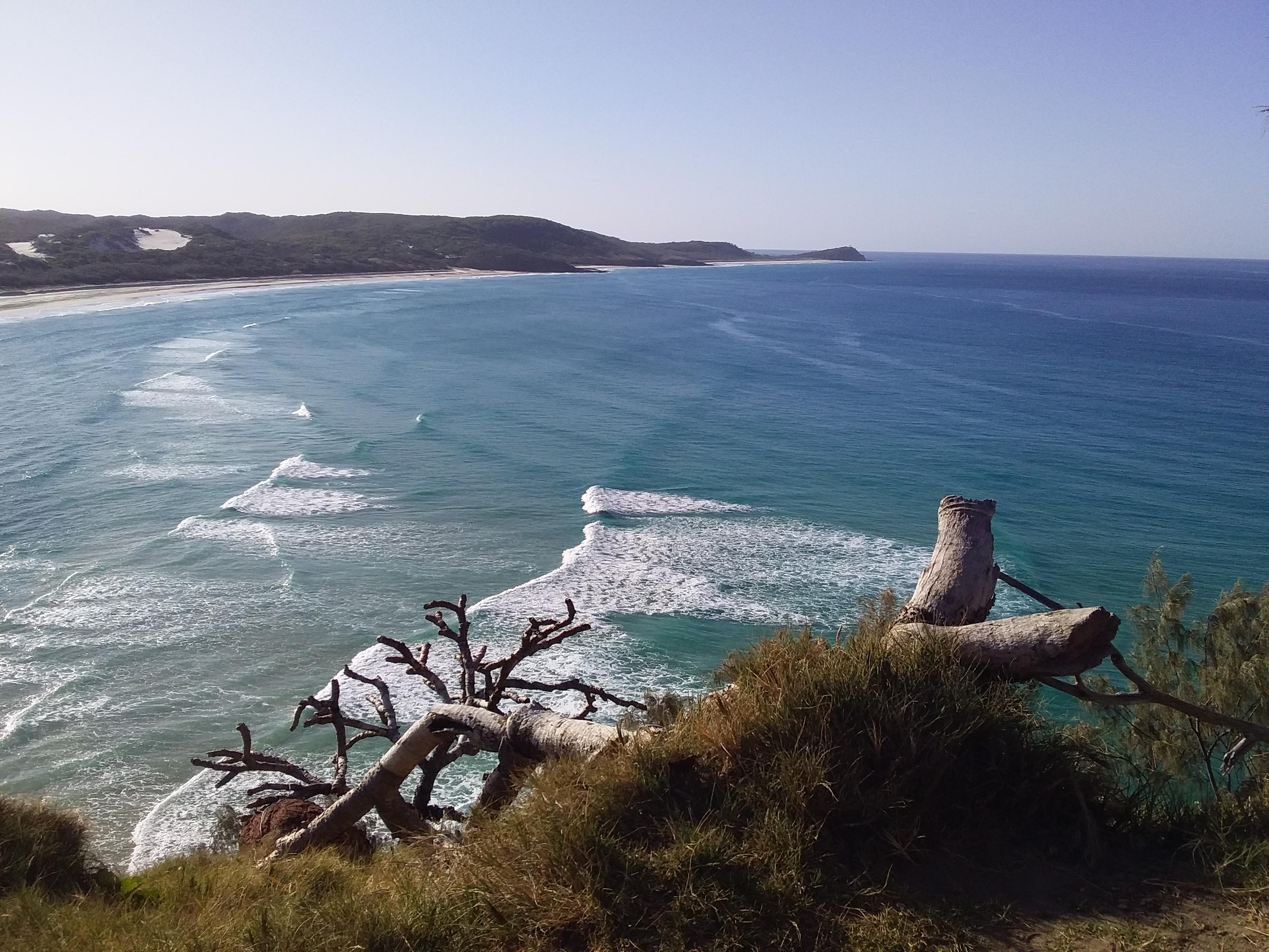 Fraser Island, Queensland, Australia. View from Indian Head. [OC] 3264×
