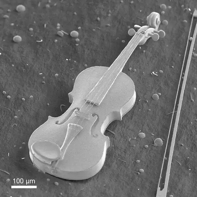 World's smallest violin r/electronmicroscopy