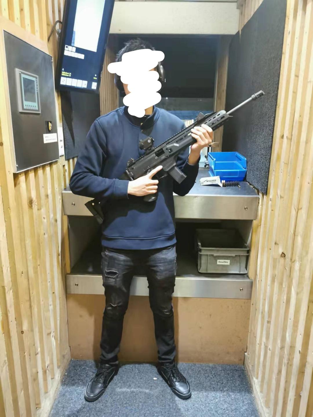 Looking for the name of this gun I rented guns