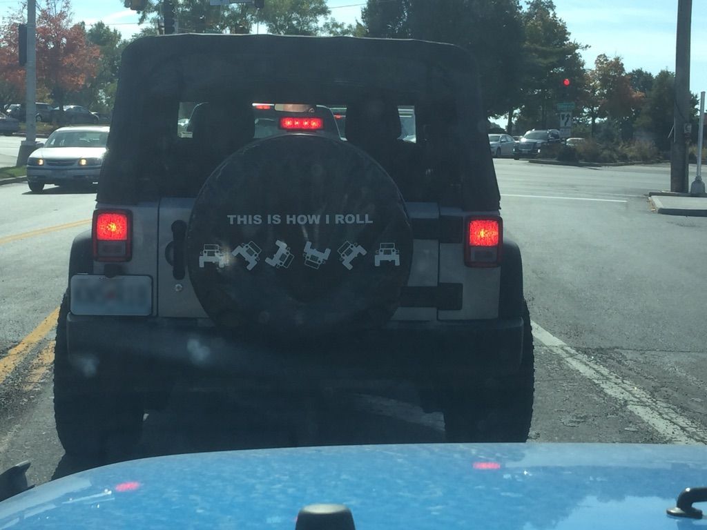 25 Hilarious Tire Covers Spotted on the Open Road