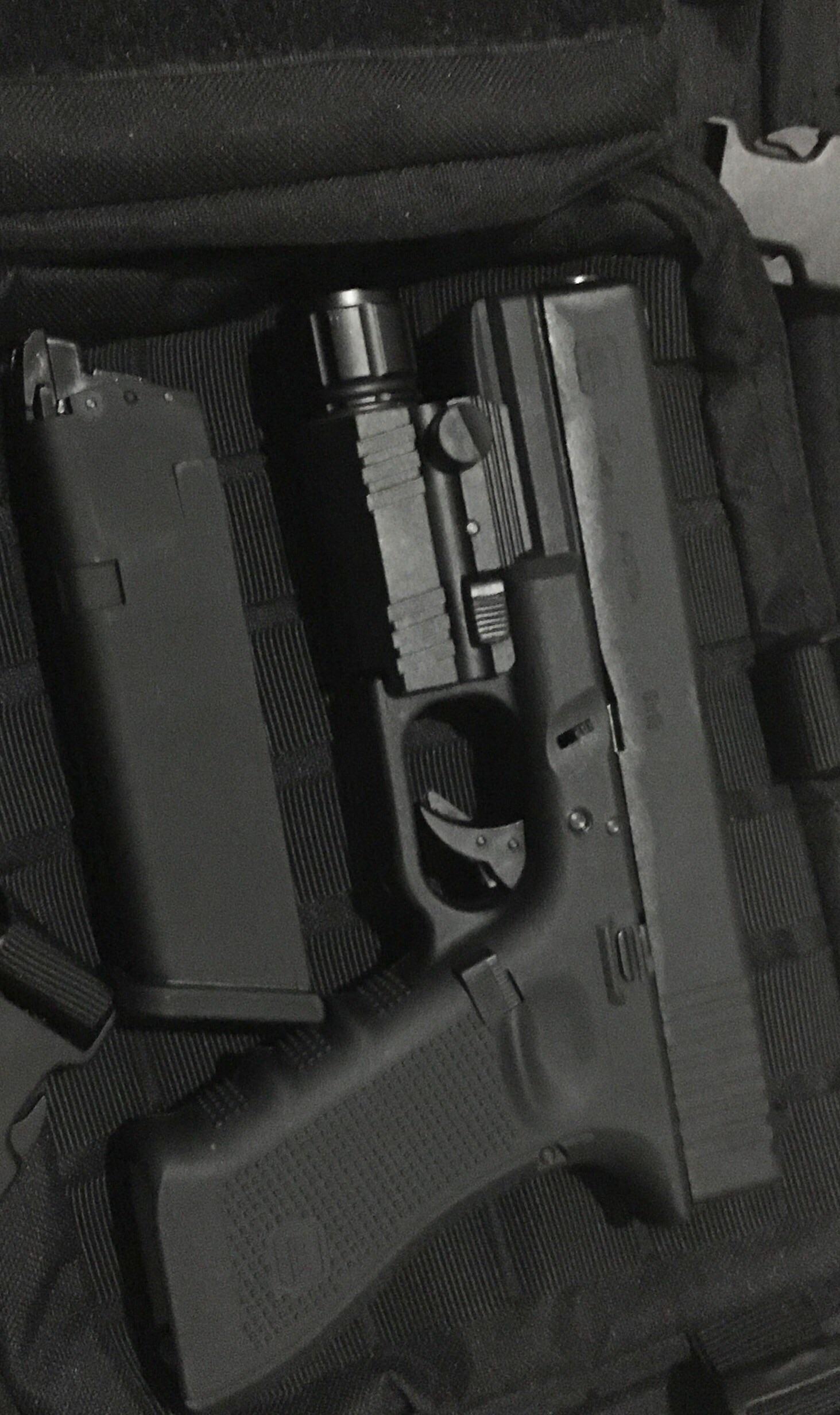 My new glock 17 (featuring my bag) r/airsoft