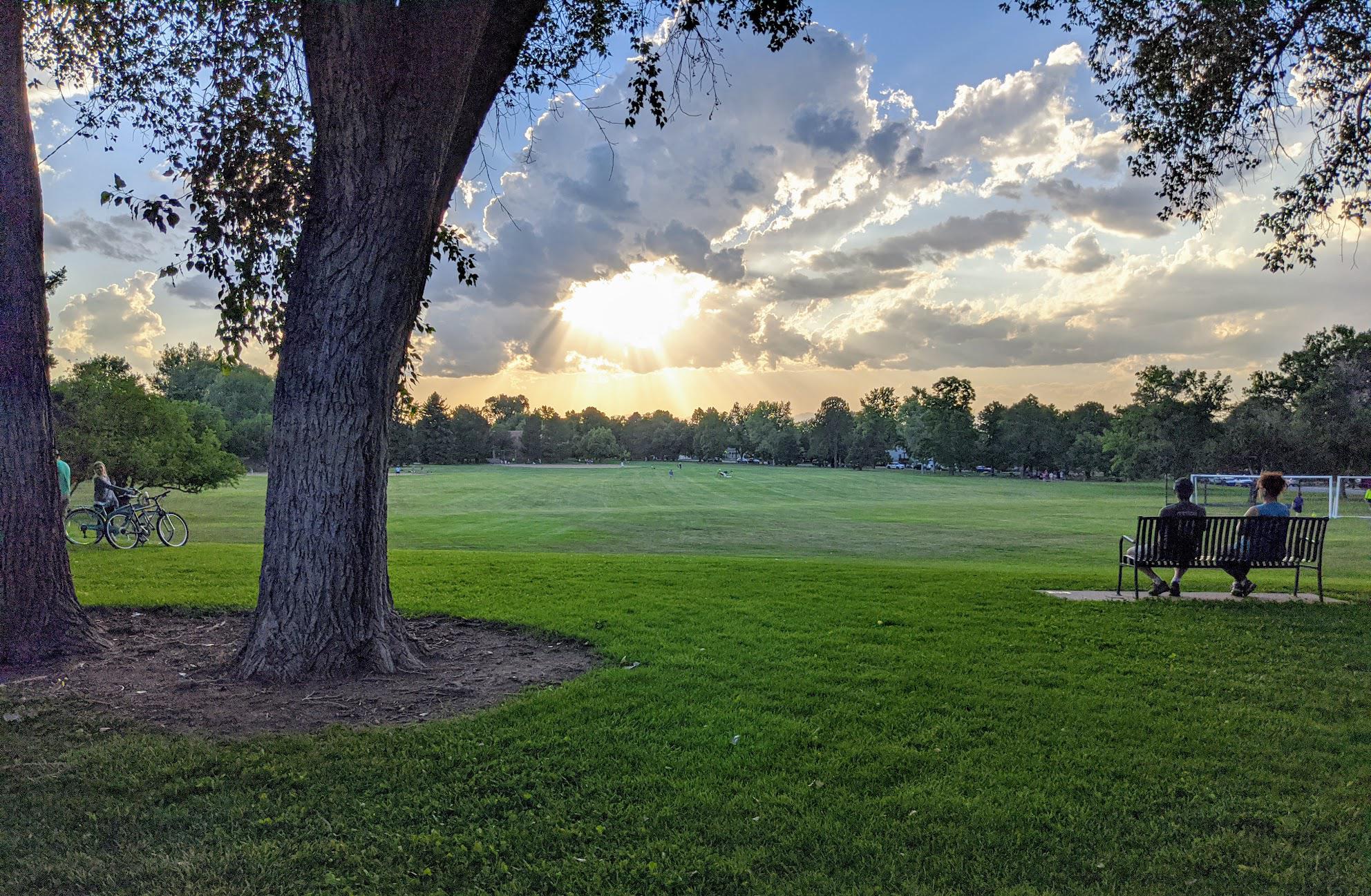 It's hot AF every day but it gets quite nice after 8PM (Eisenhower Park) r/Denver