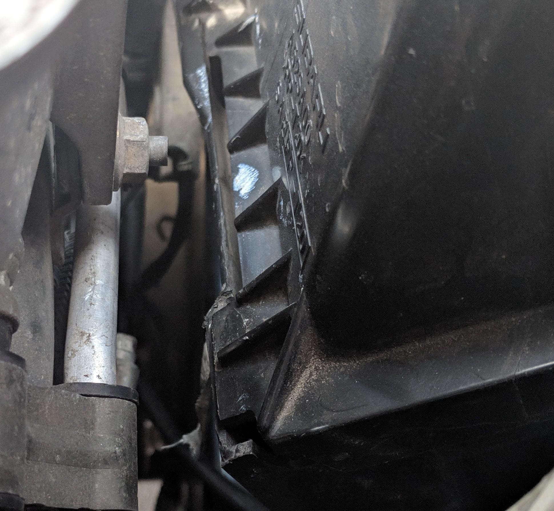 Cracked air filter box. To replace or not to replace? That is my