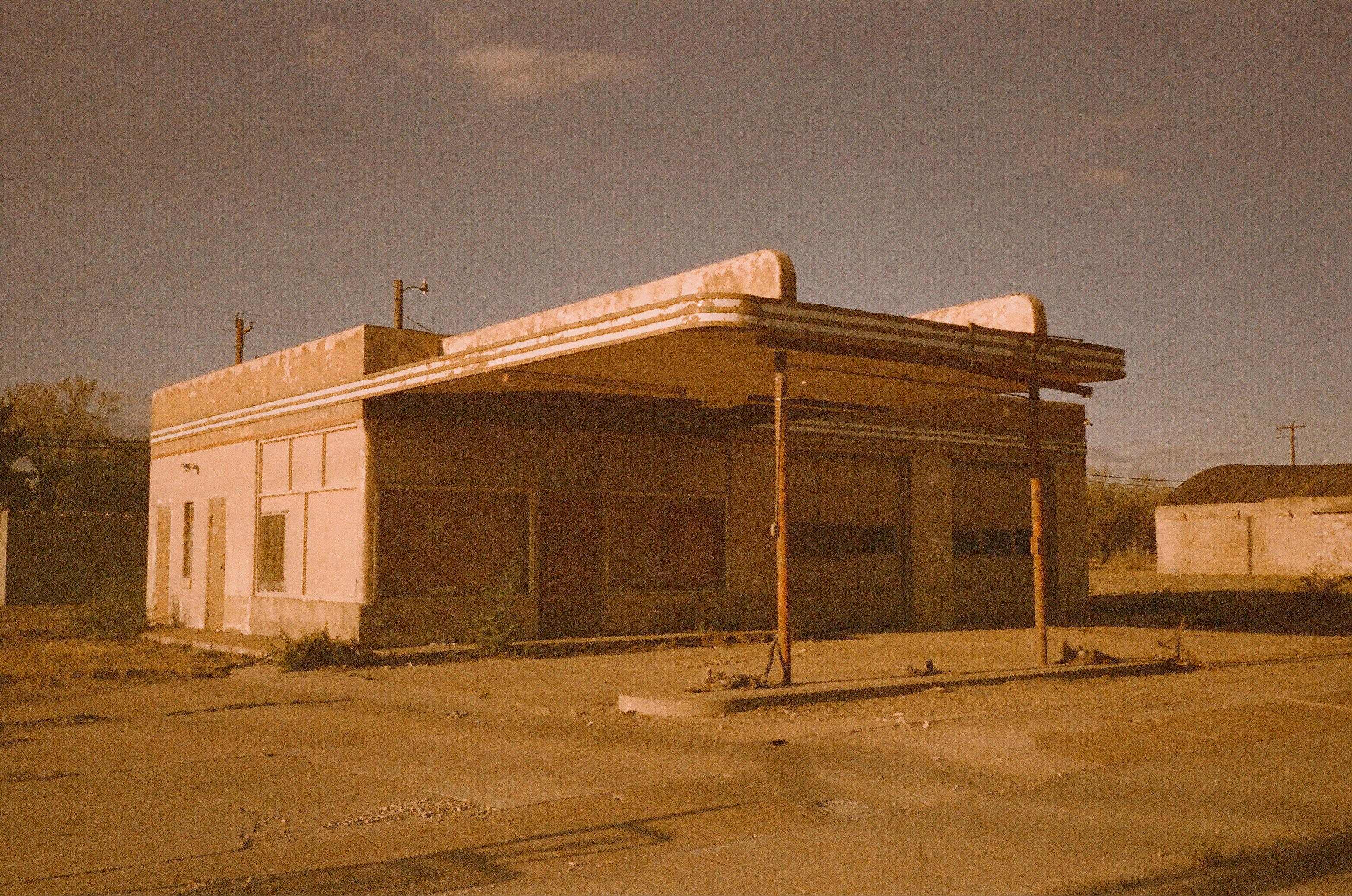 Abandoned gas station West Texas r/AbandonedPorn