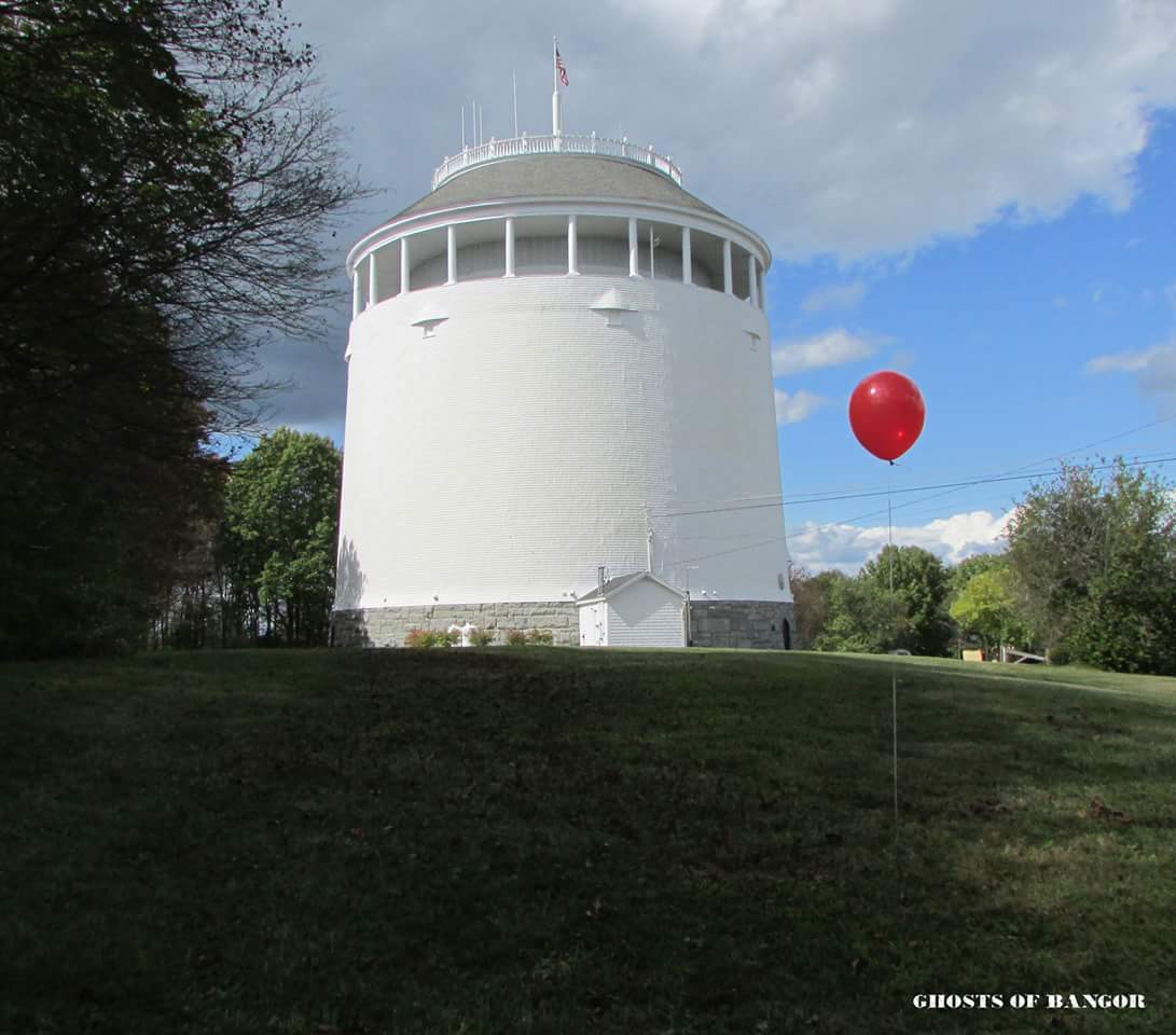 The Real Derry Standpipe, Bangor, Maine r/stephenking